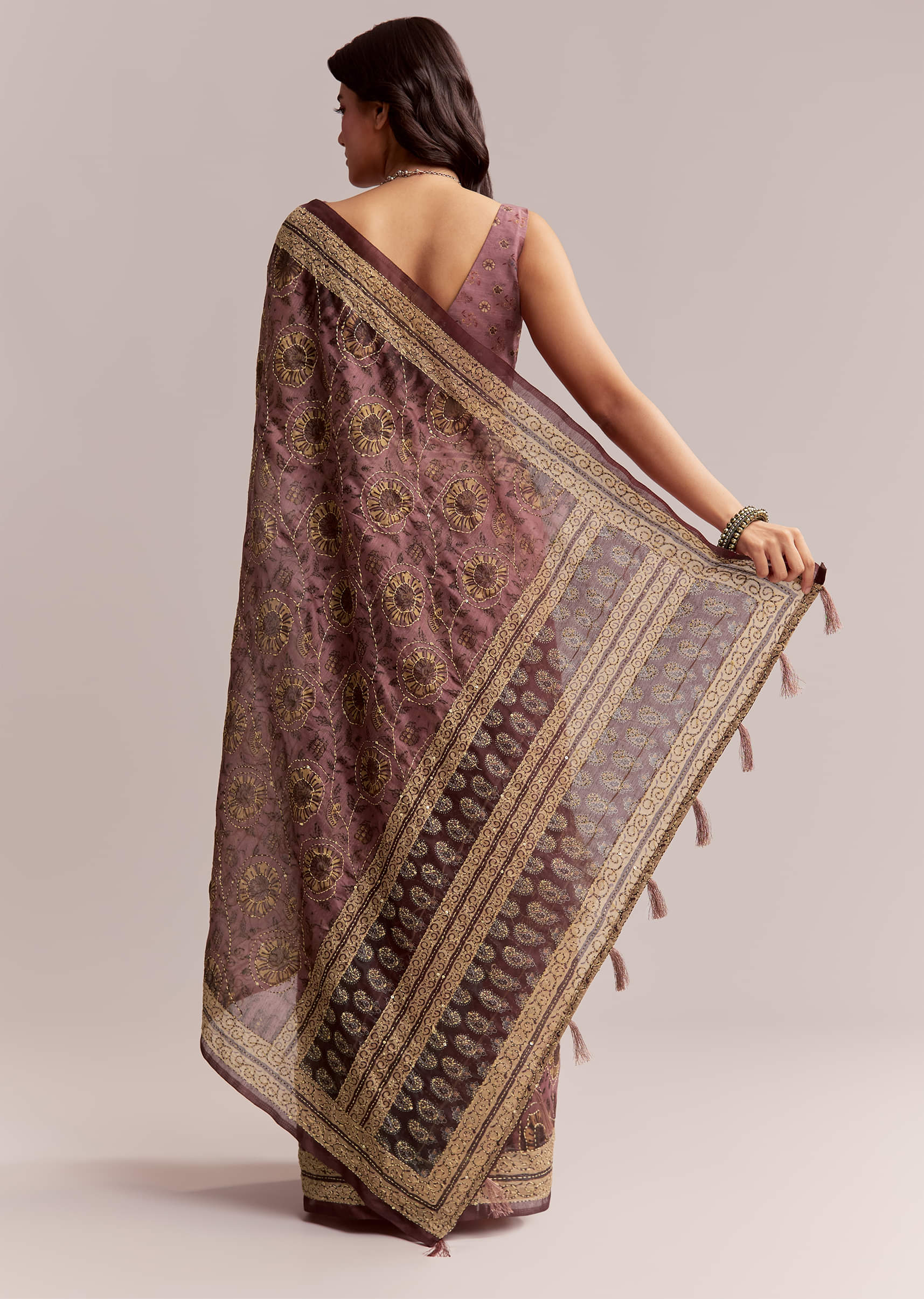 Onion Pink Linen Printed Saree With Traditional Ajrakh Print