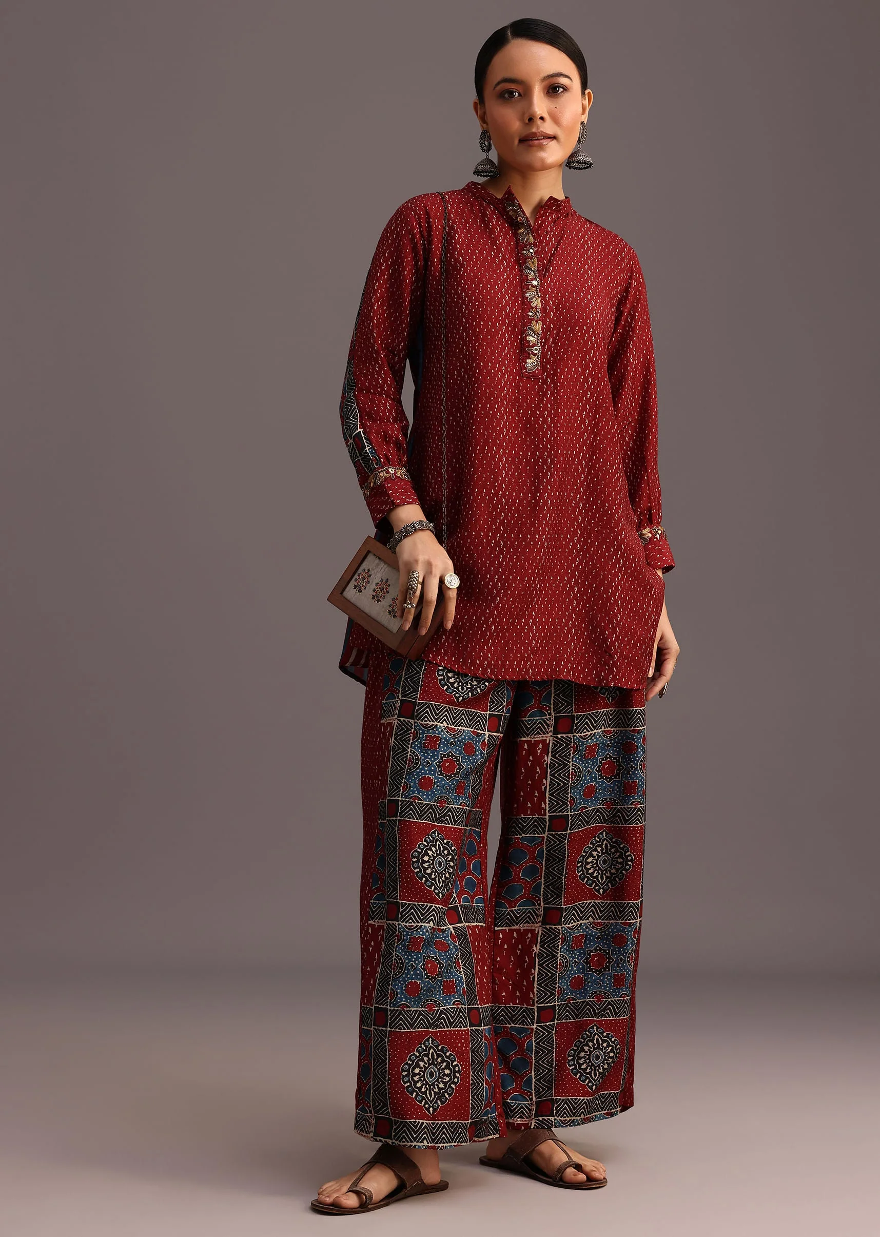 17090-red-printed-kurti-with-palazzo-set-1.webp Red Printed Kurti With Palazzo Set