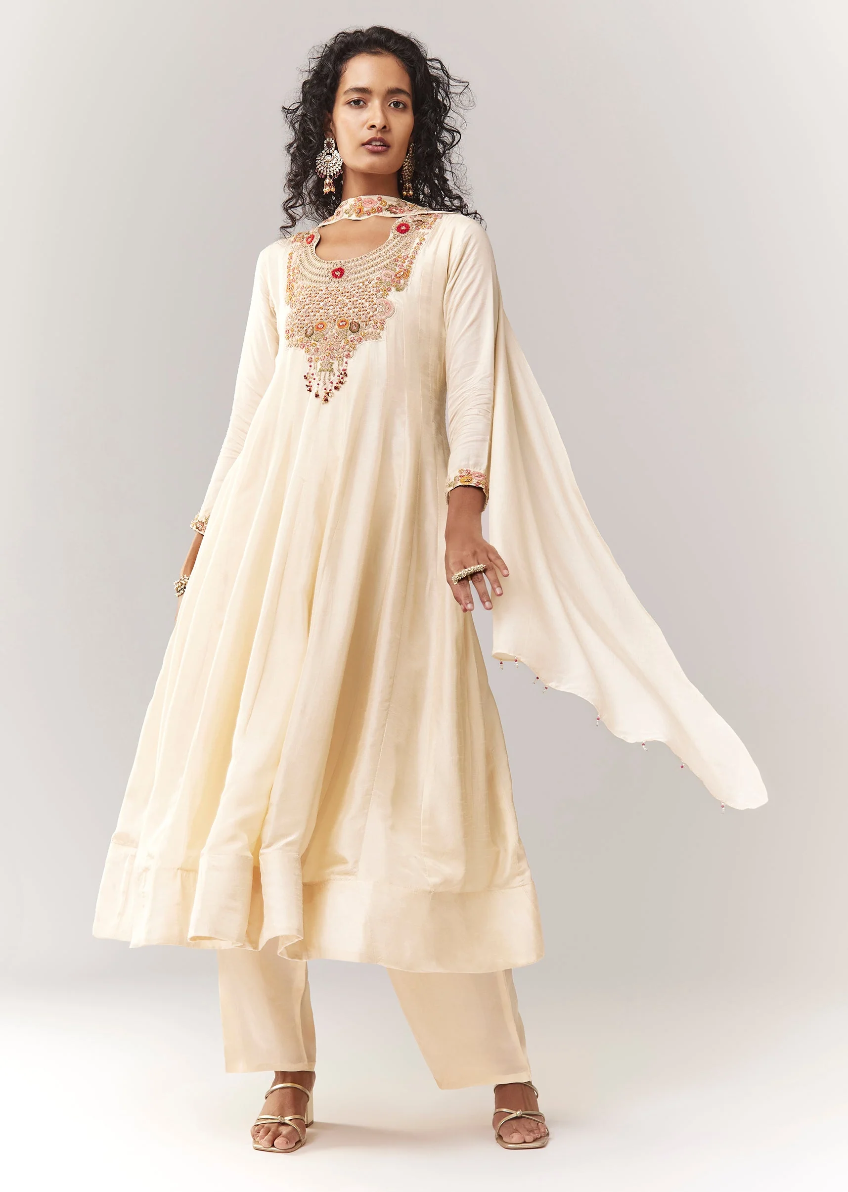 17276-off-white-zardosi-and-thread-work-anarkali-with-choker-style-dupatta-1.webp Off White Zardosi And Thread Work Anarkali With Choker Style Dupatta