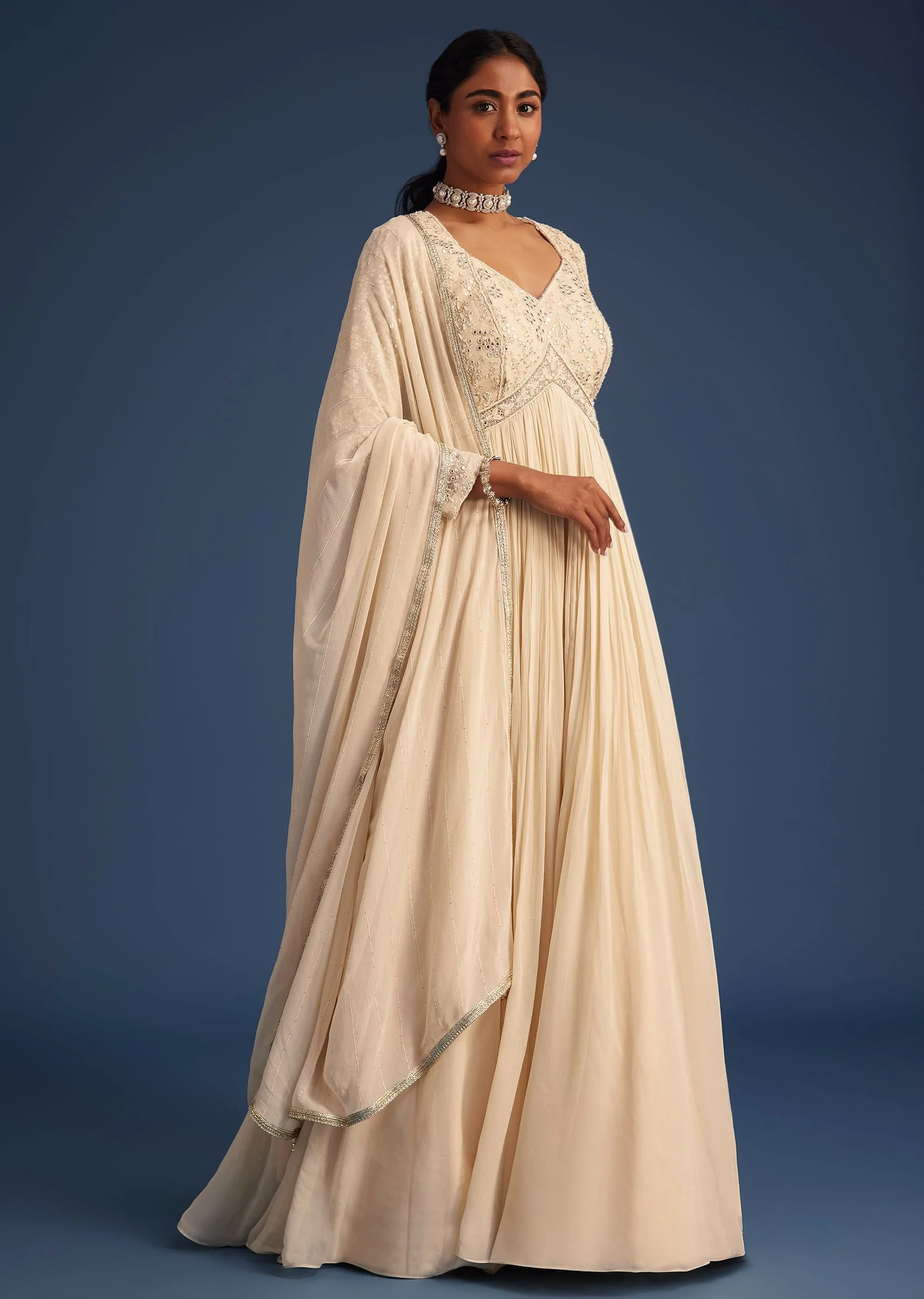 17323-off-white-georgette-embellished-anarkali-with-dupatta-3.webp Off White Georgette Embellished Anarkali With Dupatta