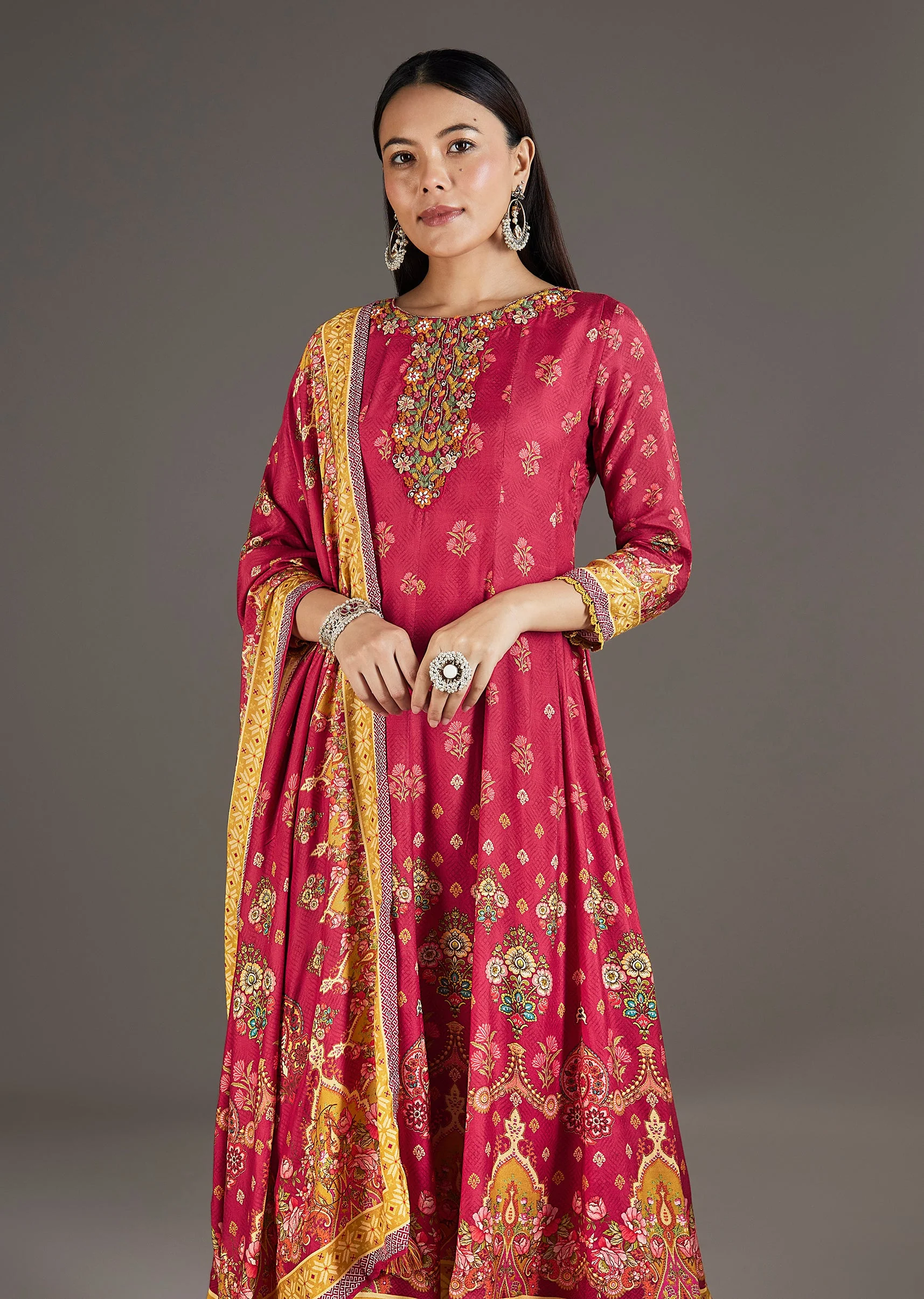 Pink Muslin Anarkali Set With Thread Work