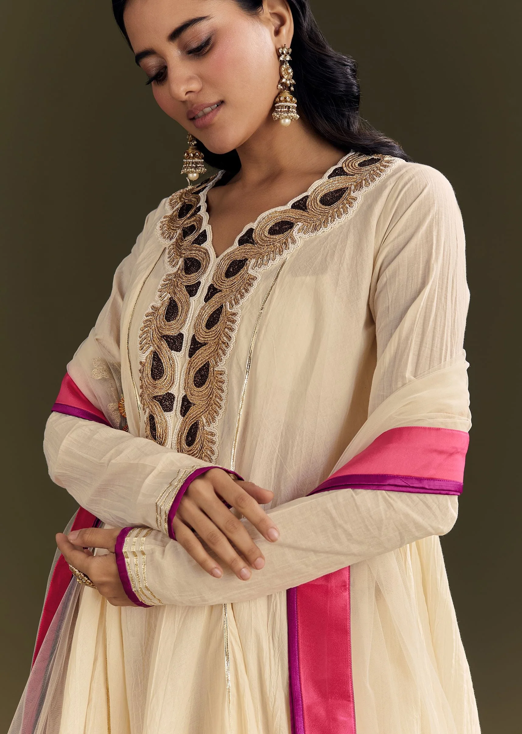 20280-off-white-cora-cotton-asymmetrical-kurta-palazzo-with-net-dupatta-2.webp Off White Cora Cotton Asymmetrical Kurta Palazzo With Net Dupatta
