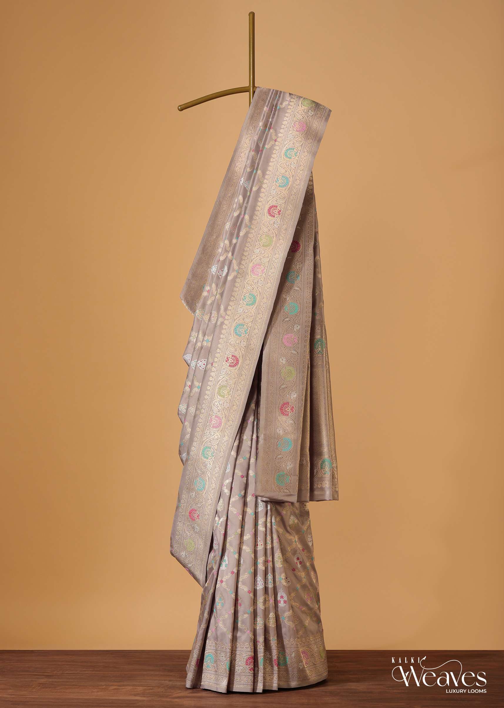 21587-cloud-grey-handloom-banarasi-saree-in-katan-silk-with-3-gram-real-zari-weave-and-unstitched-blouse-1.jpg Cloud Grey Handloom Banarasi Saree In Katan Silk With 3-Gram Real Zari Weave And Unstitched Blouse