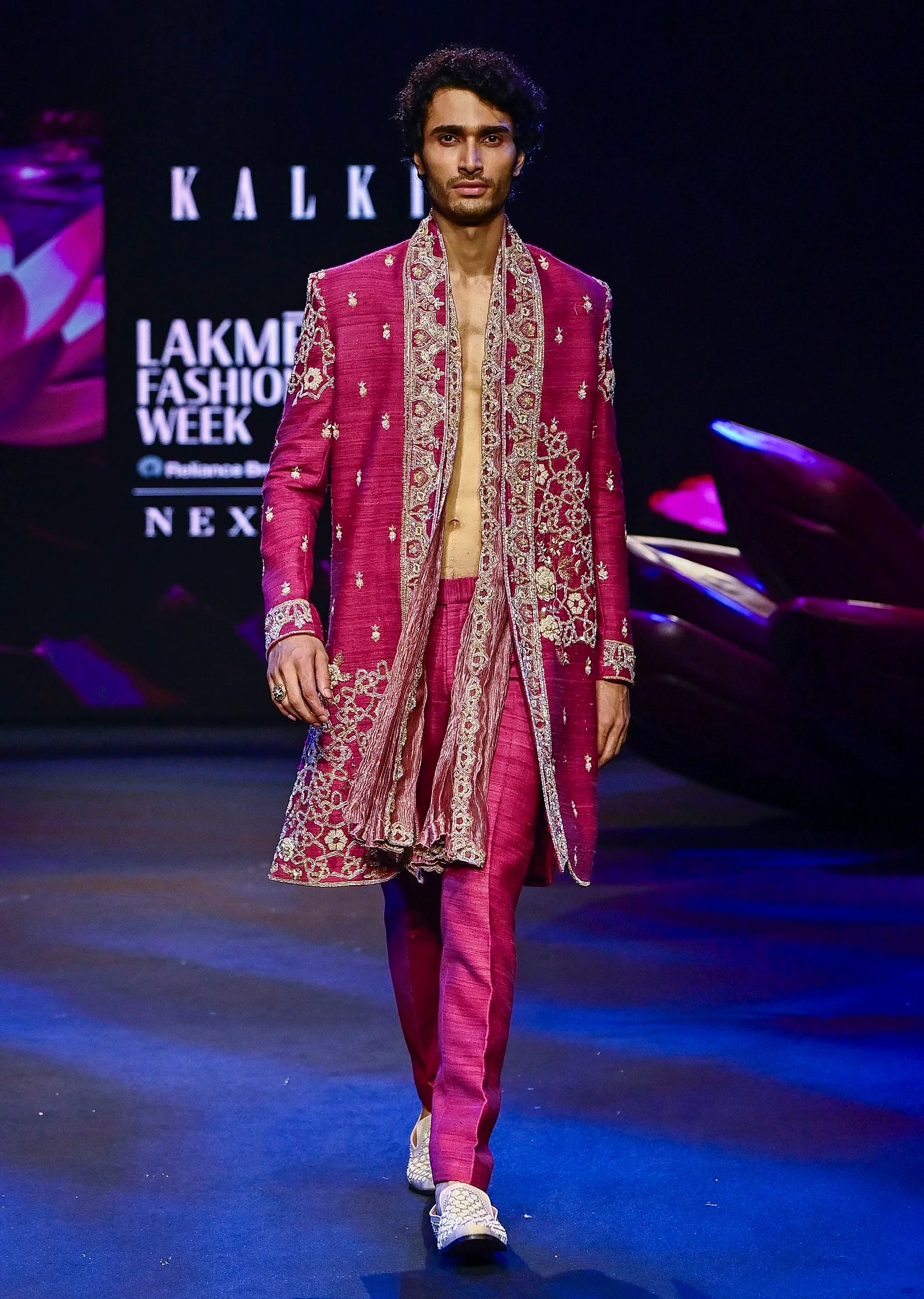 22030-deep-magenta-banarasi-silk-embroidered-sherwani-suit-1.webp Deep Magenta Banarasi Silk Embroidered Sherwani Suit