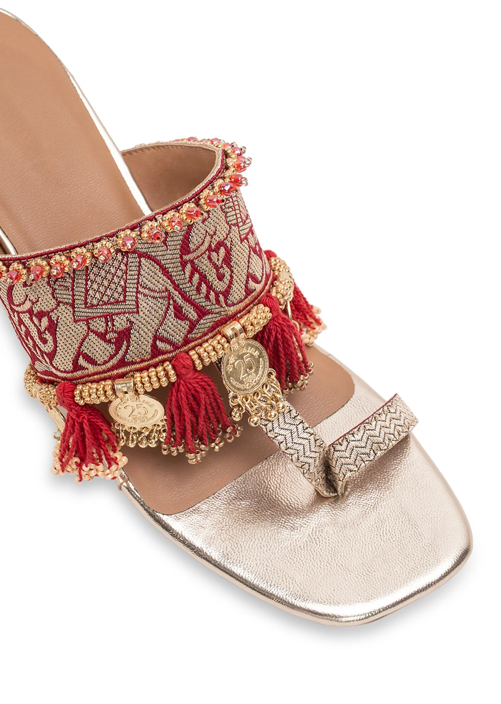 Red Tassel Detail Kolhapuri