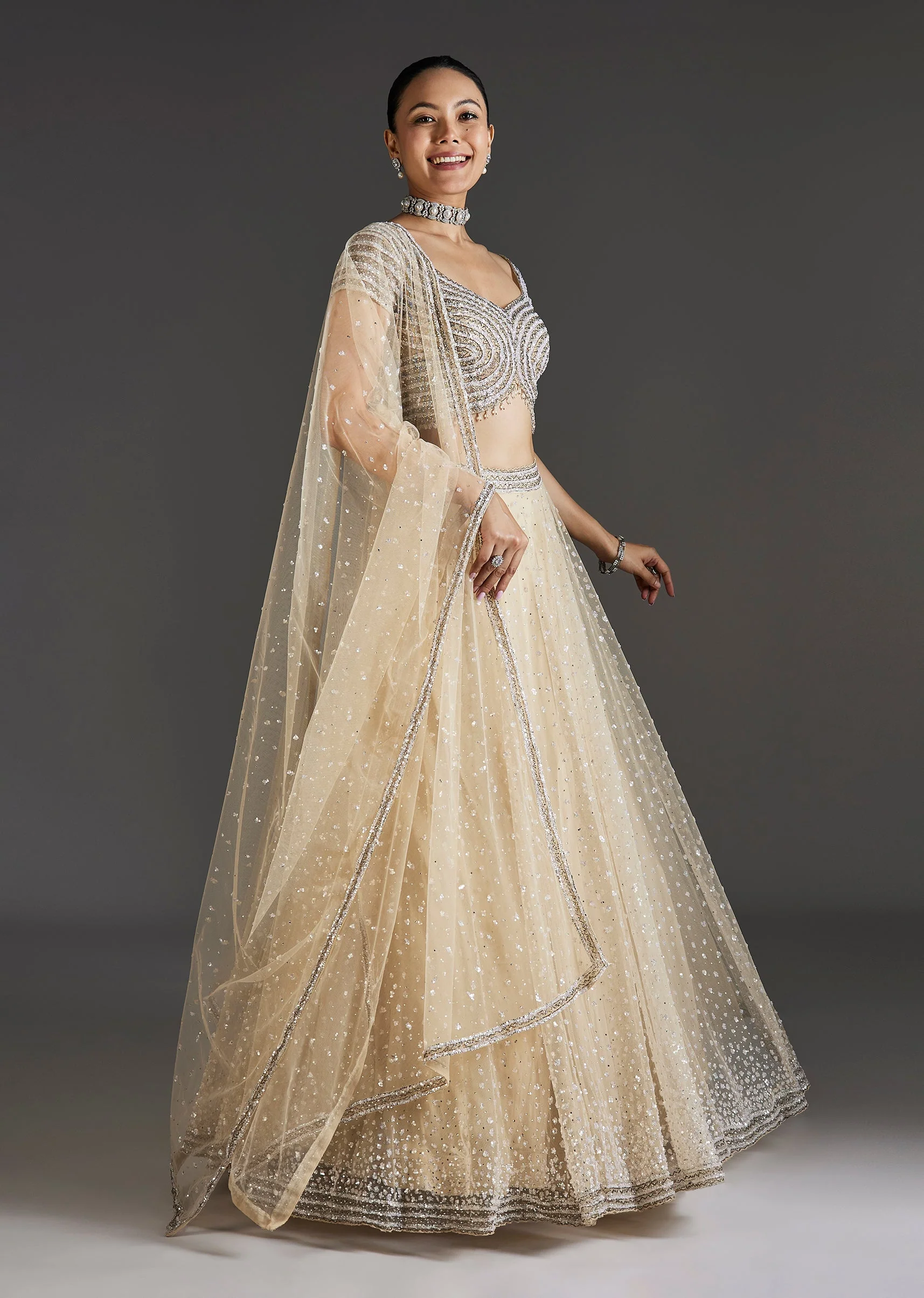 2626-off-white-elegance-with-shimmering-grace-1.webp Off White Elegance With Shimmering Grace