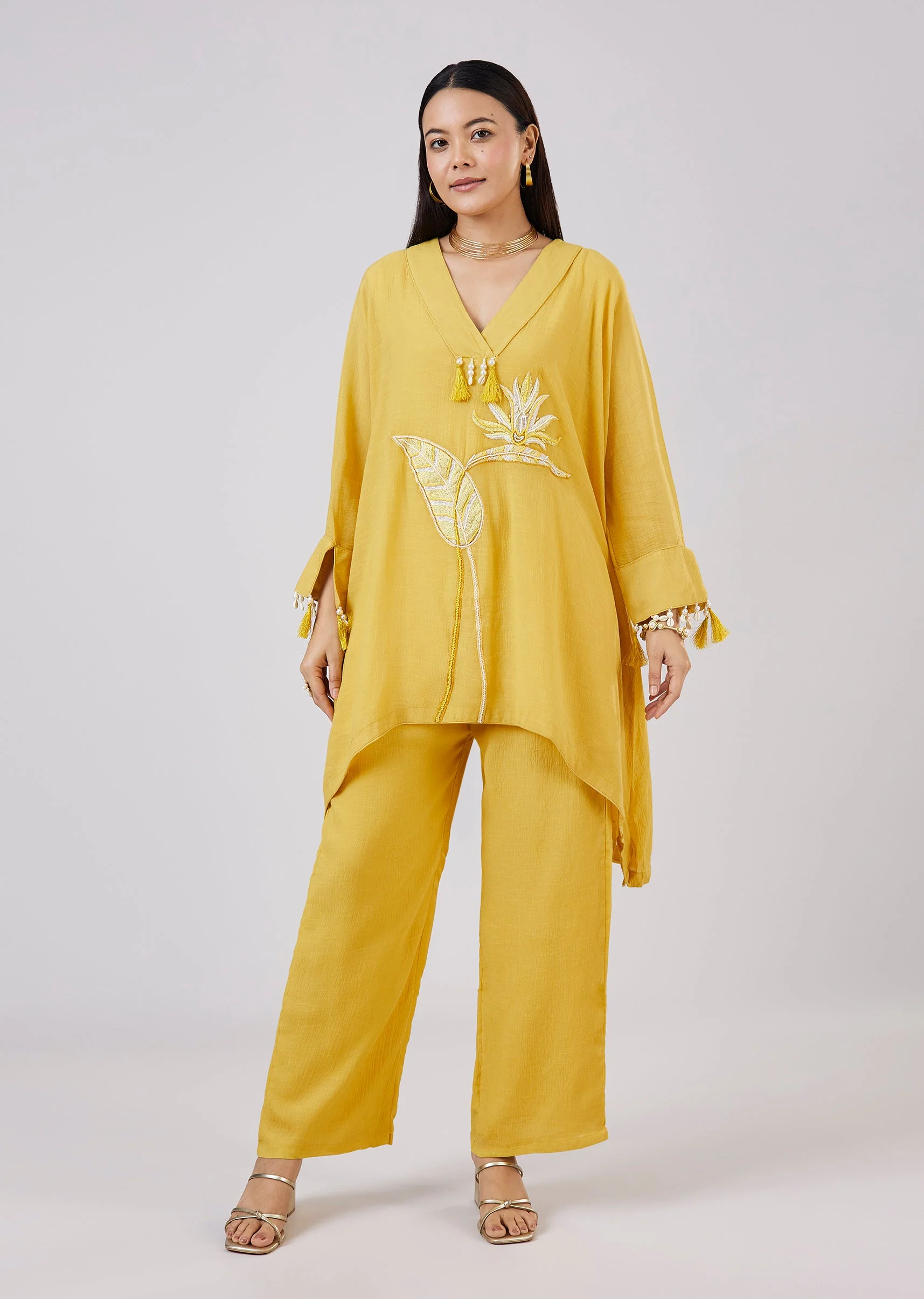 3396-yellow-cotton-indo-western-coord-set-with-resham-work-1.webp Yellow Cotton Indo Western Coord Set With Resham Work