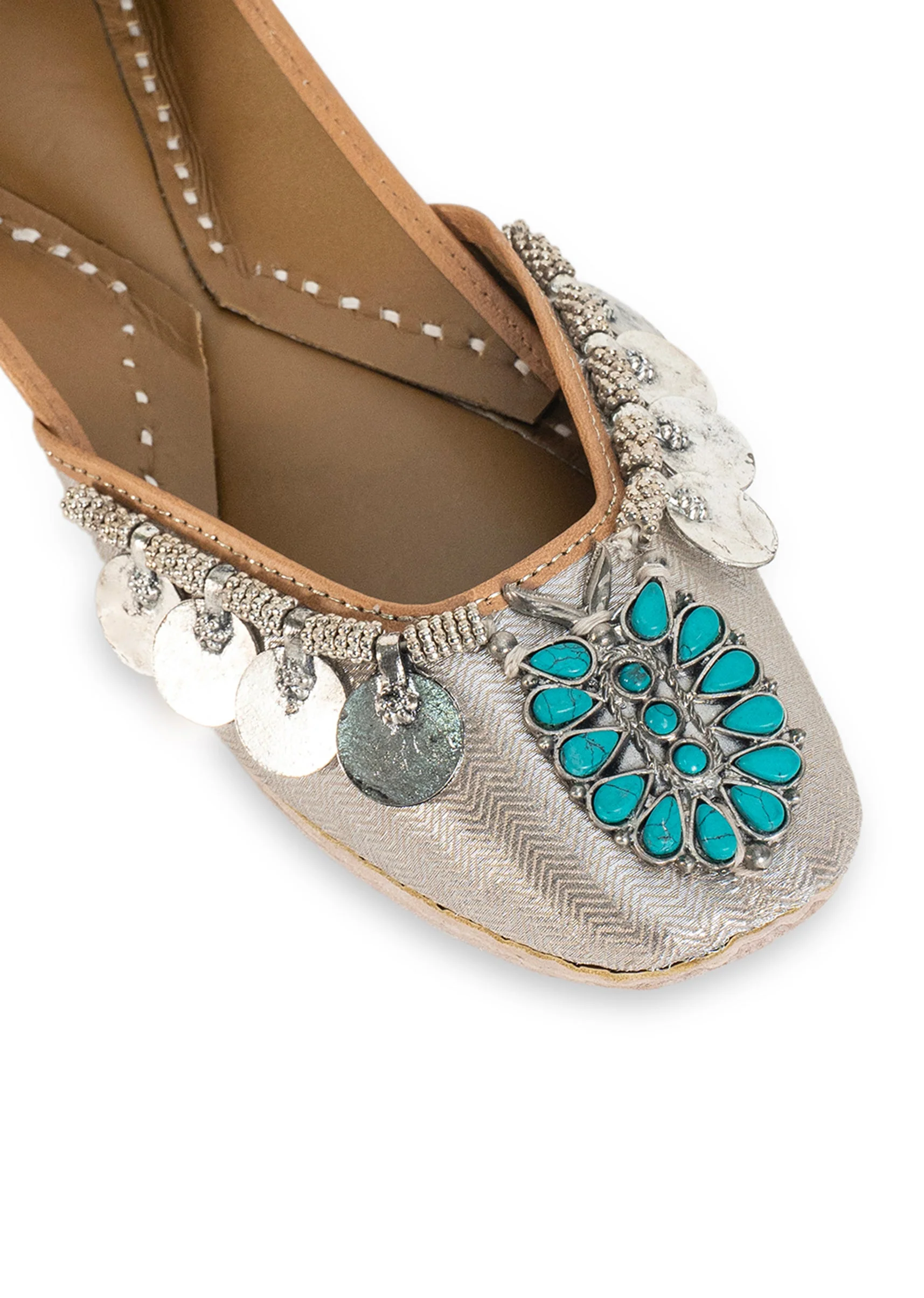Silver Embellished Jutti