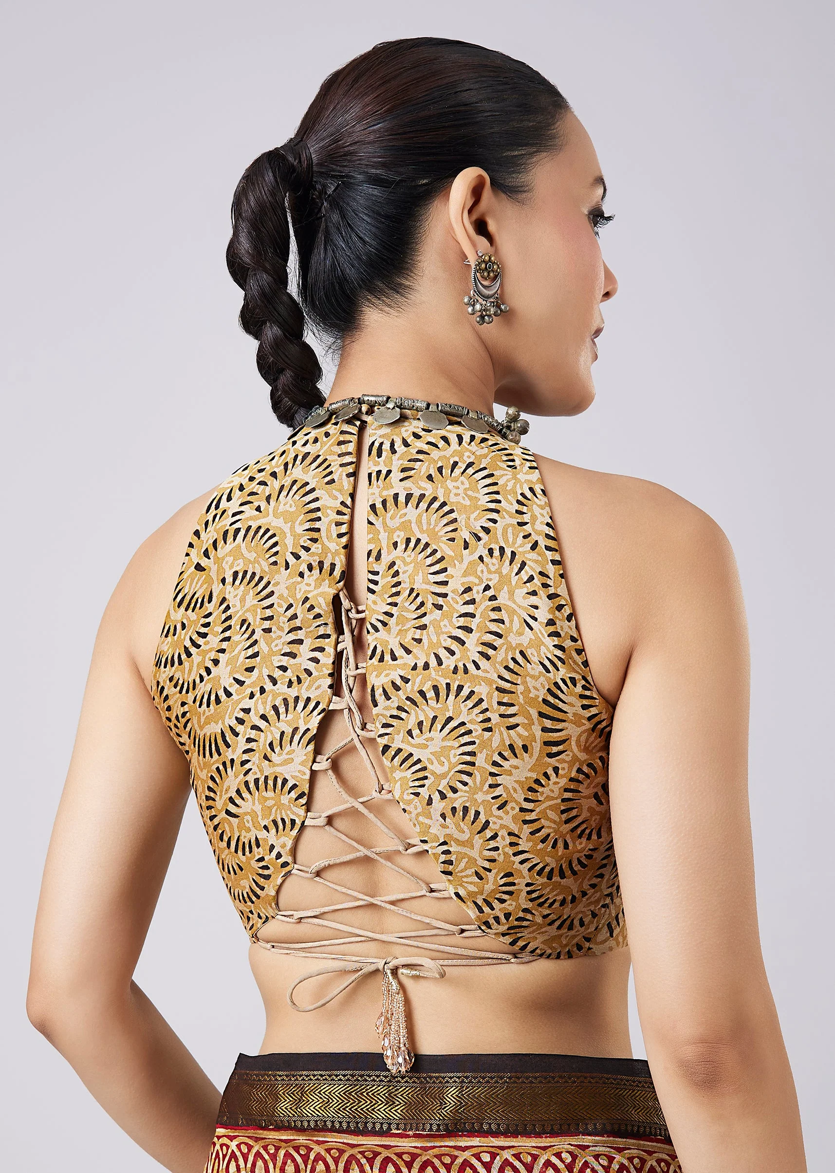 Black Block Printed Motif Saree with Unstitched Blouse