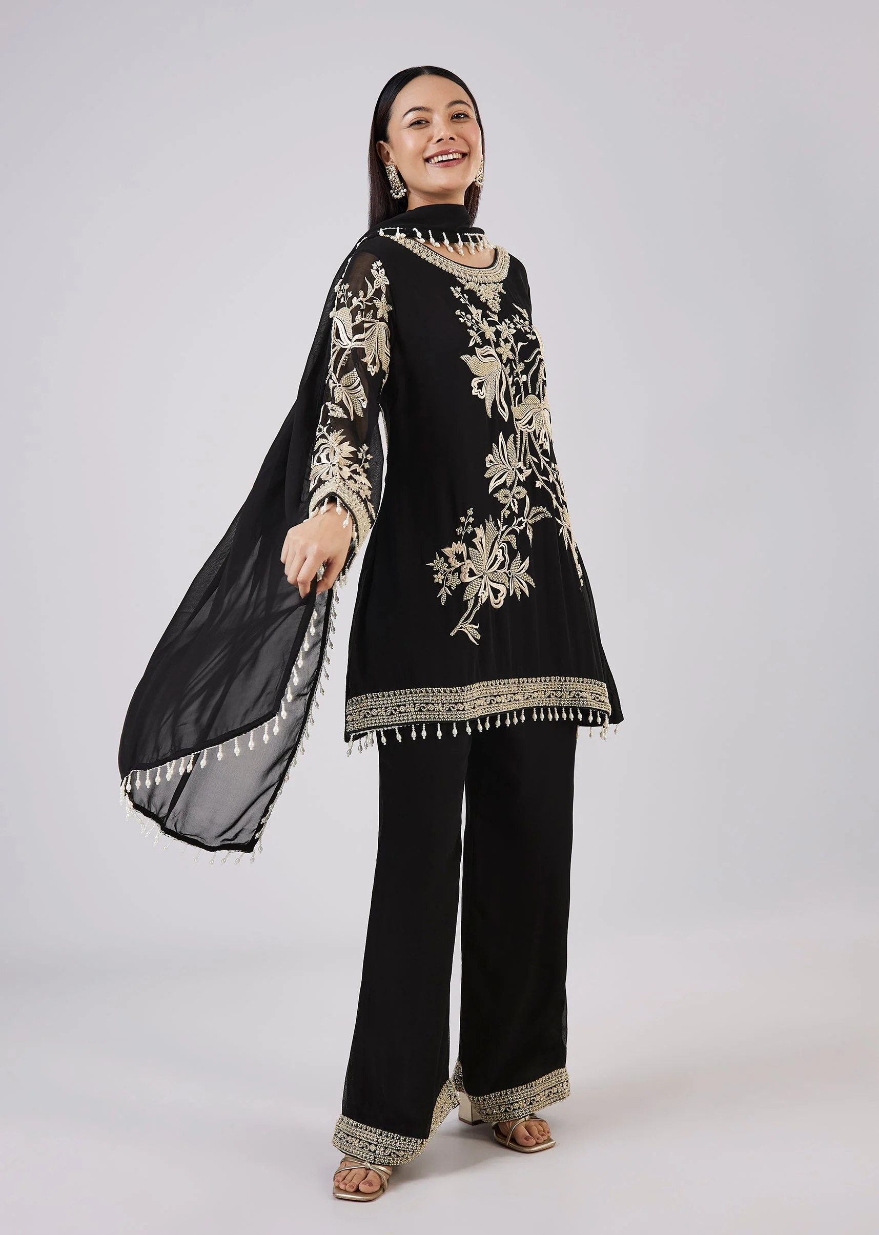 3549-black-georgette-palazzo-set-with-resham-work-1.webp Black Georgette Palazzo Set With Resham Work