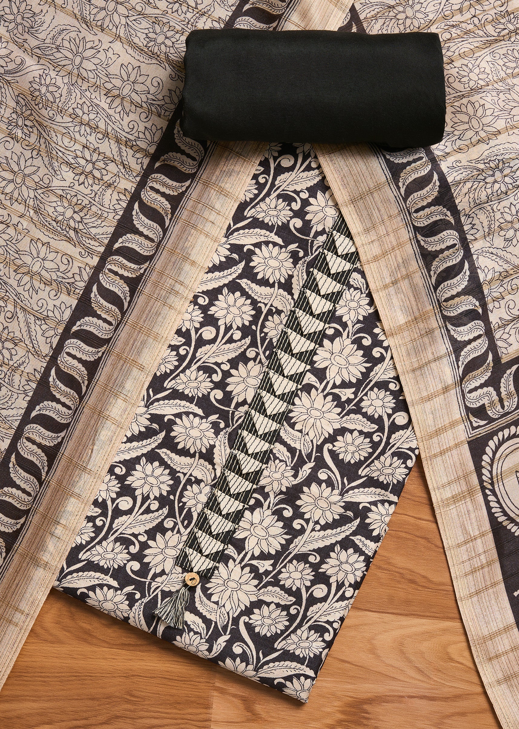 3561-classic-black-cotton-unstitched-suit-1.jpg Classic Black Cotton Unstitched Suit