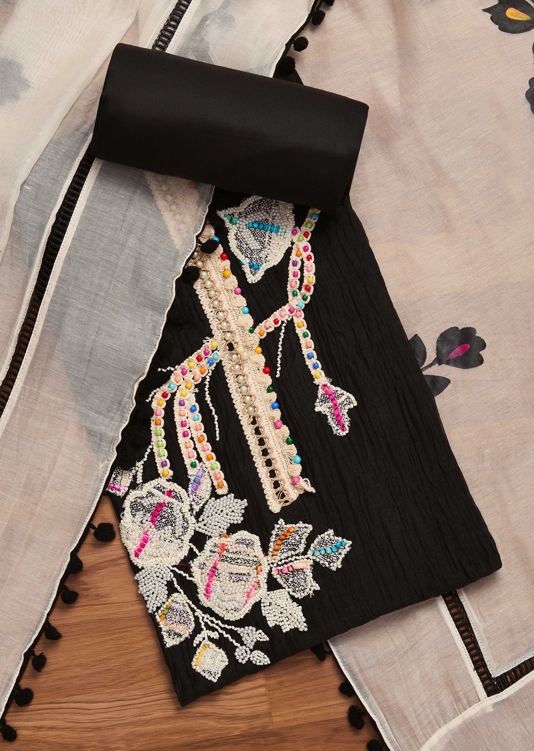 3565-classic-black-and-white-cotton-printed-unstitched-suit-with-dupatta-1.jpg Classic Black And White Cotton Printed Unstitched Suit With Dupatta