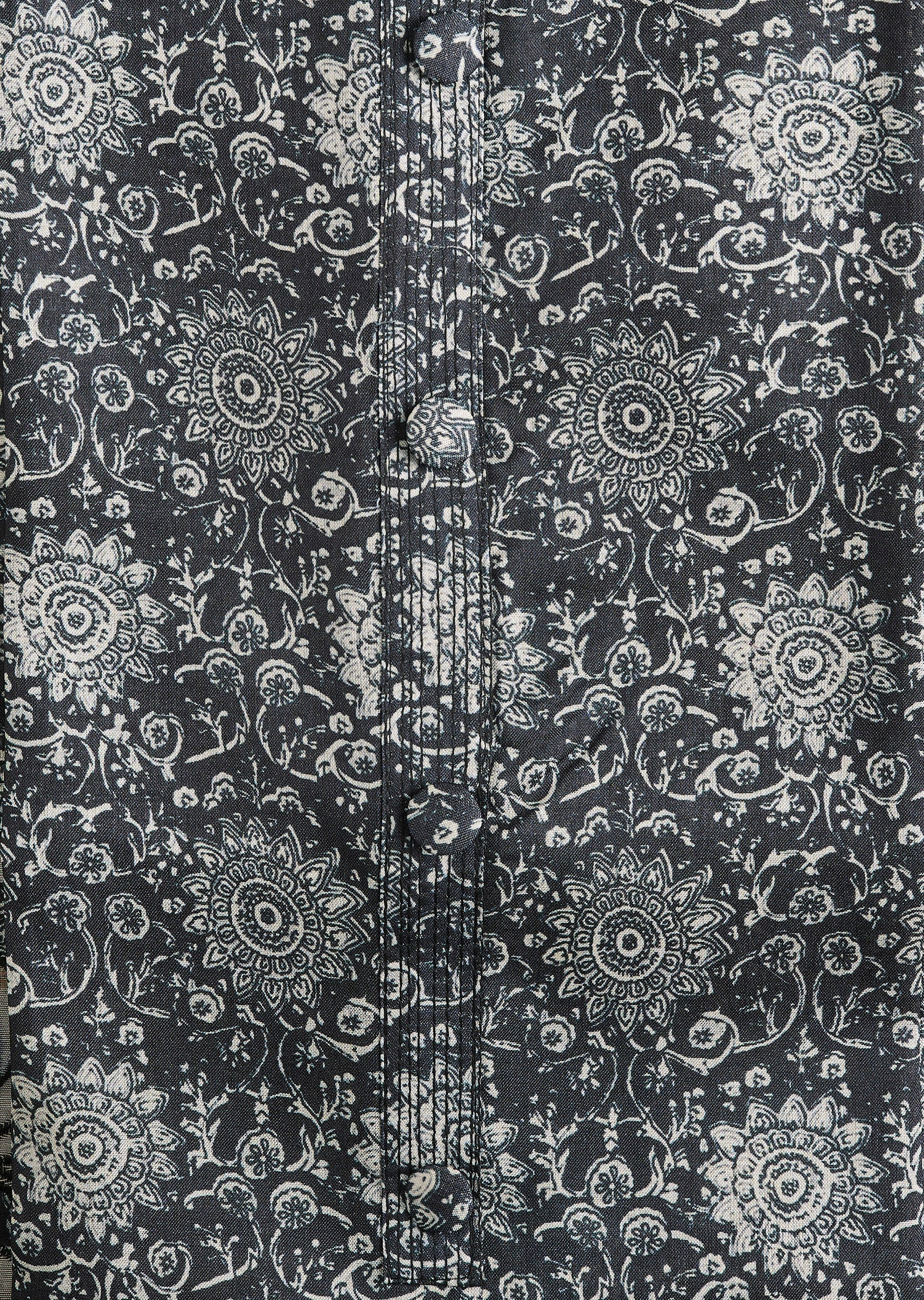 3570-classic-black-cotton-printed-unstitched-suit-set-2.jpg Classic Black Cotton Printed Unstitched Suit Set
