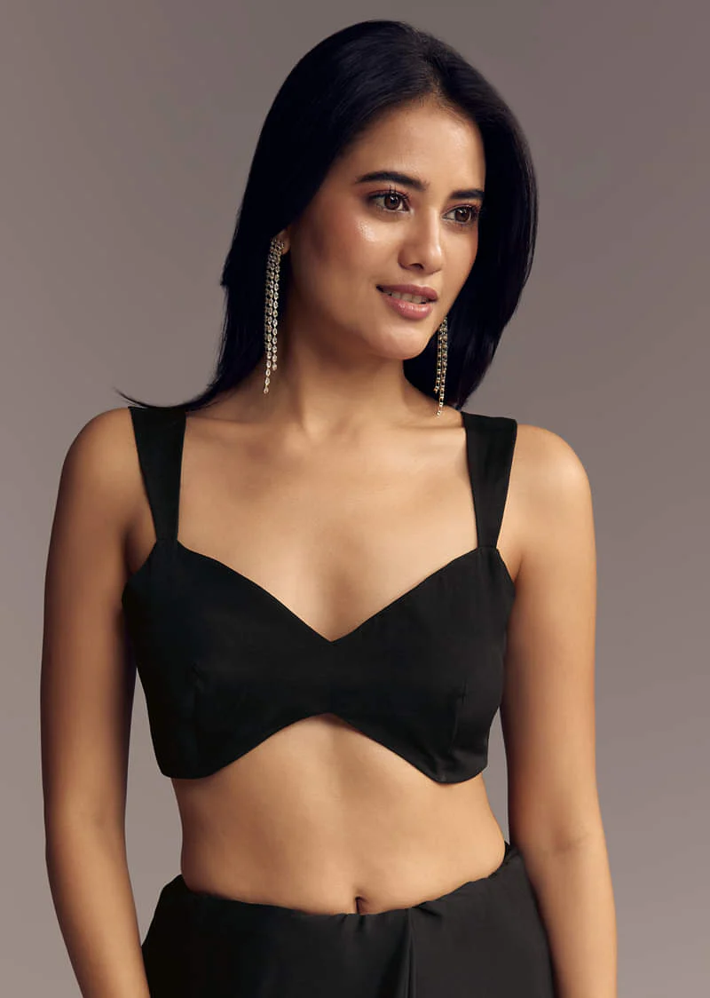 Black Embroidered Chinon Saree With Cut Dana Work