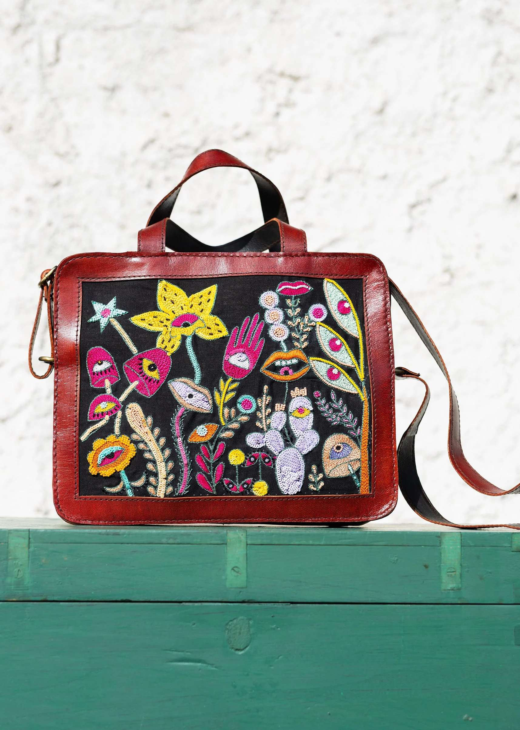 Handcraft hand embroidered leather bags