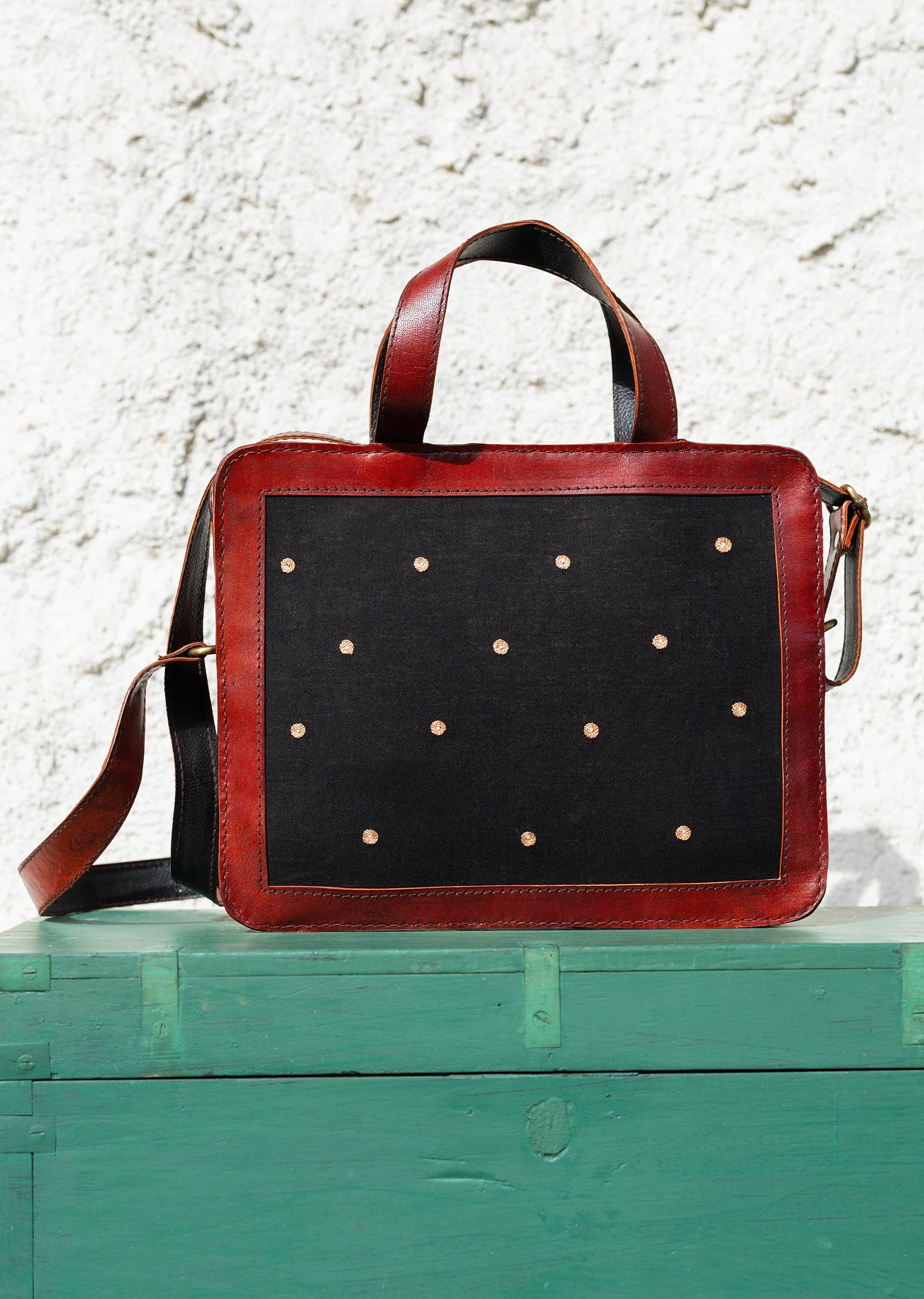 Handcraft hand embroidered leather bags