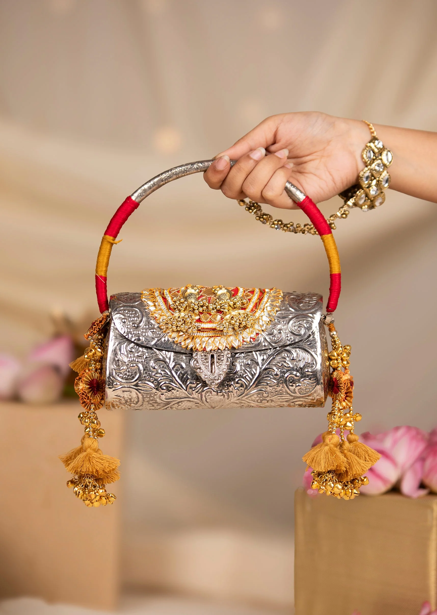465-silver-and-gold-embossed-metal-bag-1.webp Silver and Gold Embossed Metal Bag