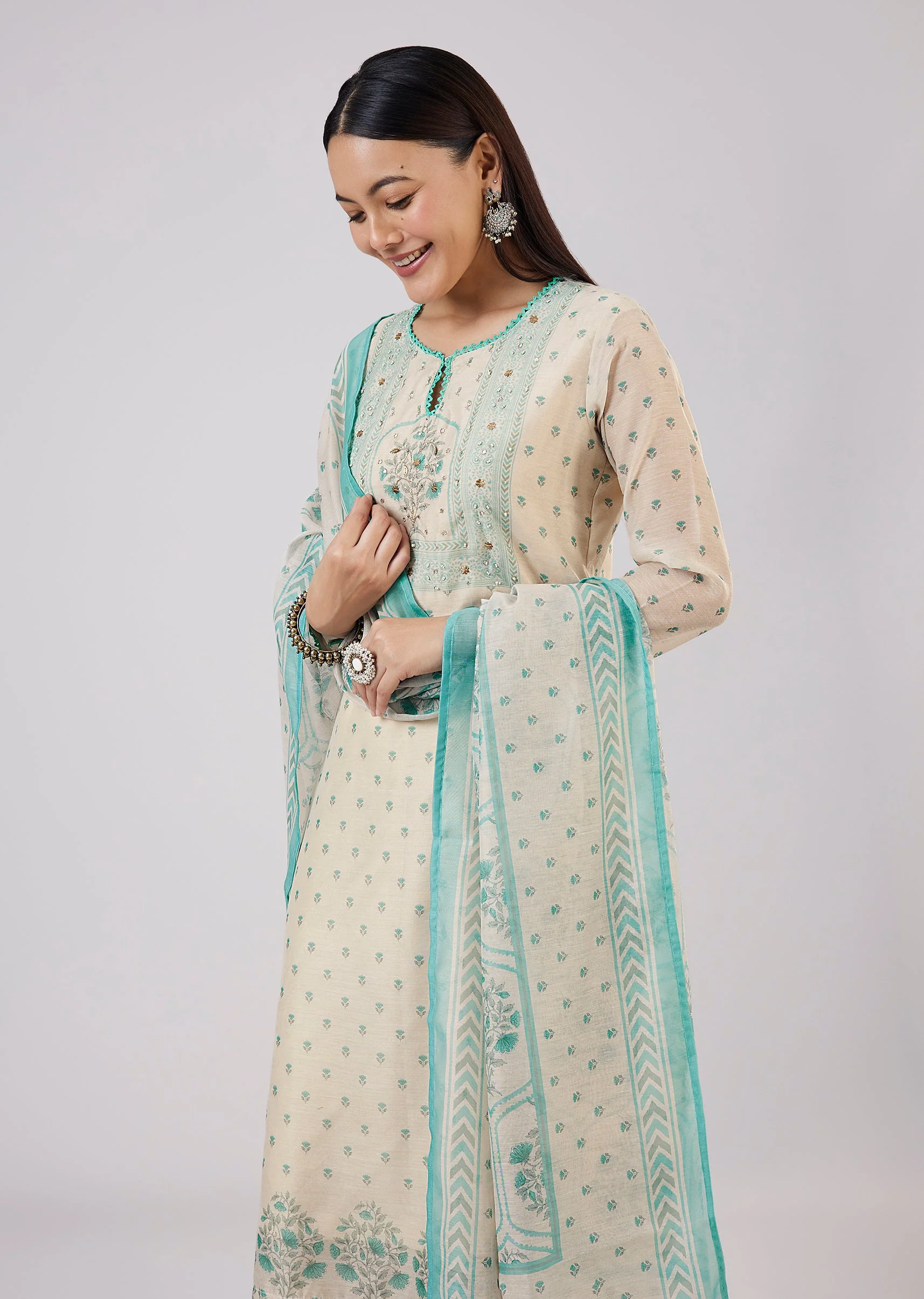 Blue Chanderi Kurta Set With Zari And Sequins