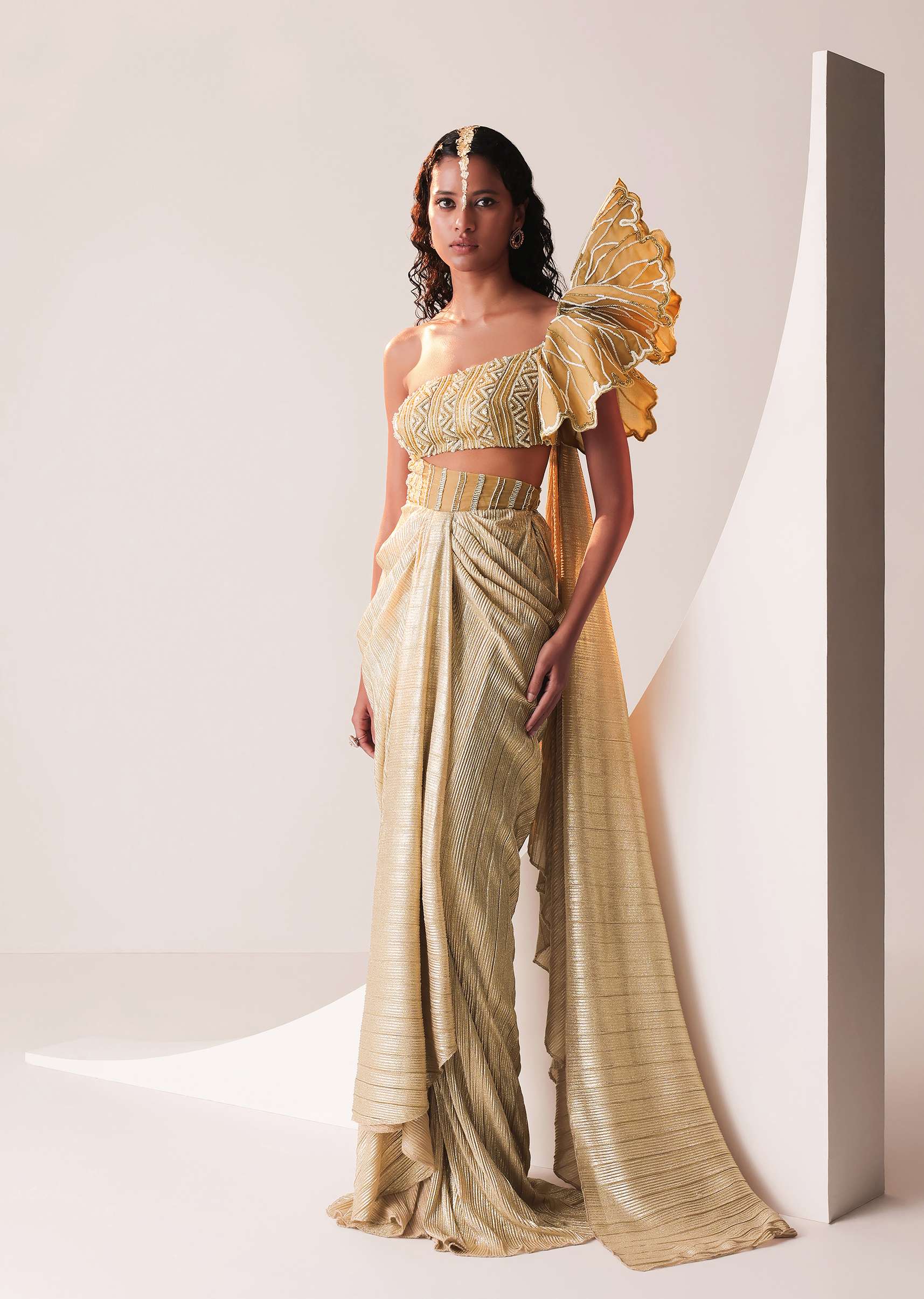 4977-glam-gold-gown-in-knit-strechable-fabric-with-embroidery-1.jpg Glam Gold Gown In Knit Strechable Fabric With Embroidery