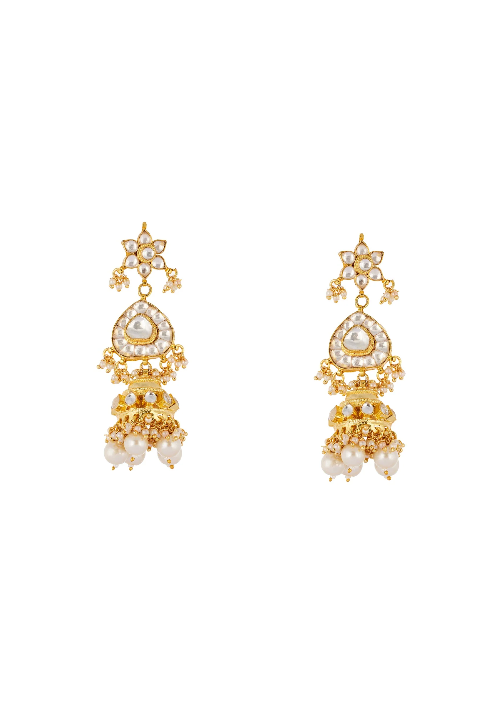 521-gold-finish-necklace-set-in-kundan-detail-work-4.webp Gold Finish Necklace Set In Kundan Detail Work