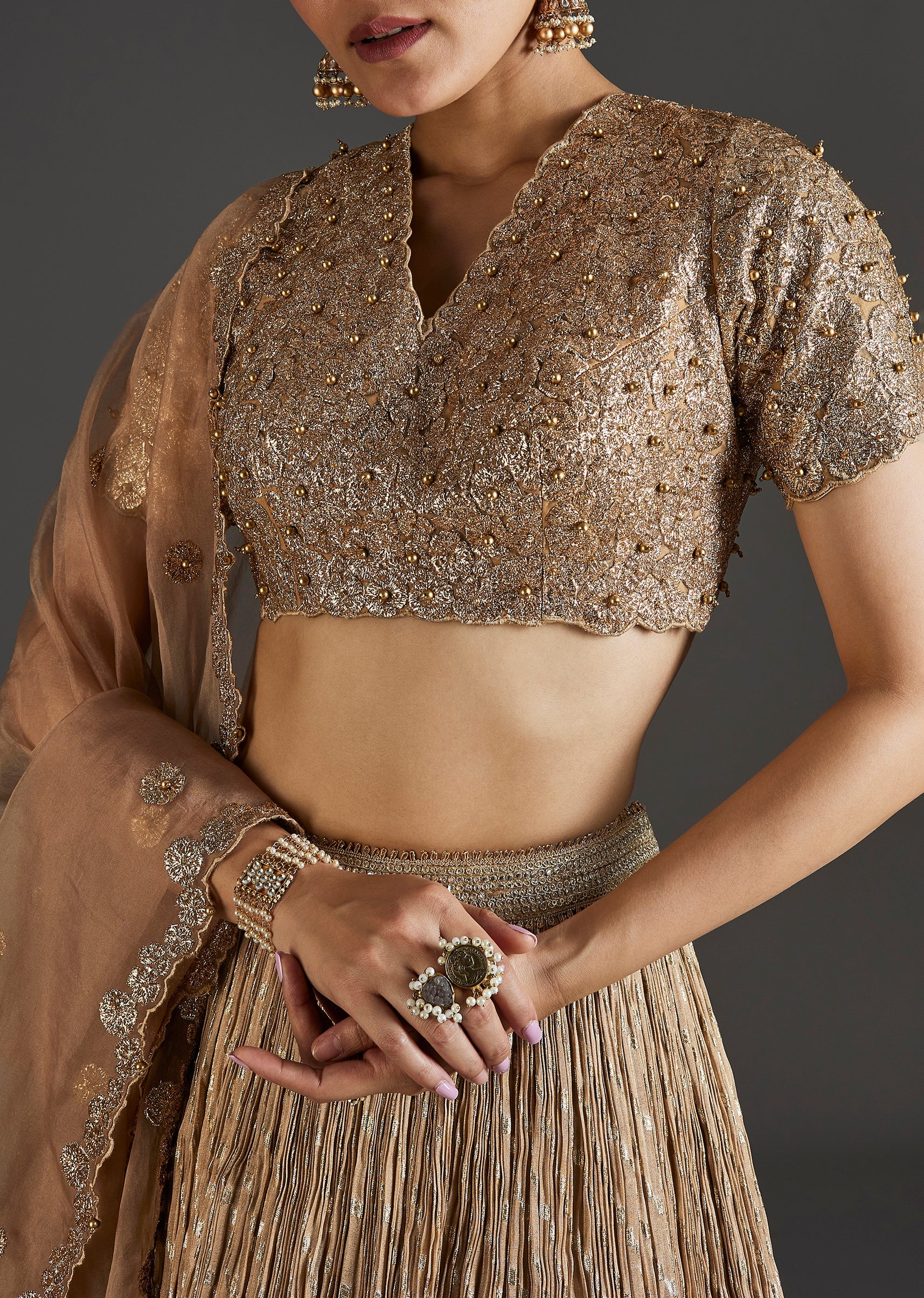 Gold Shine With Regal Charm