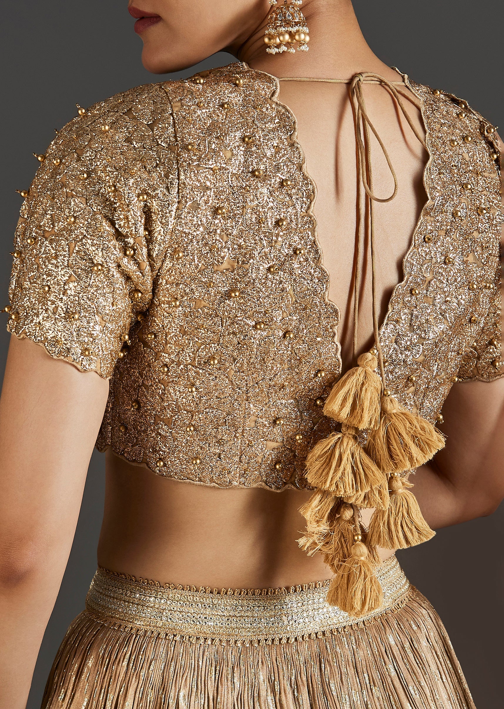 Gold Shine With Regal Charm