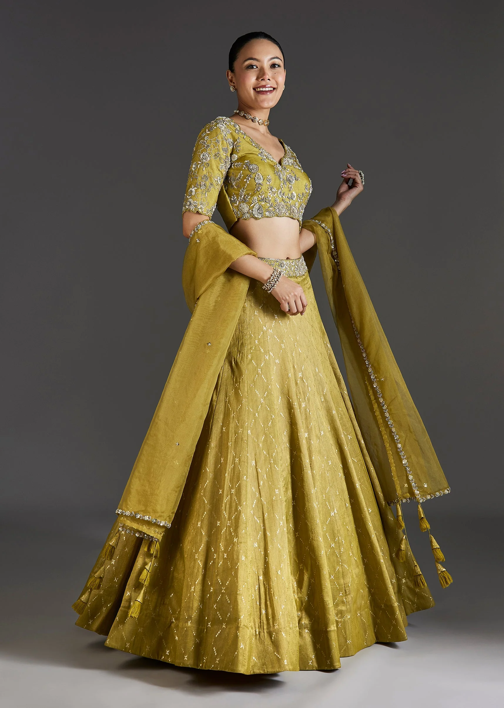 Mehendi Green Grace With Classic Detail