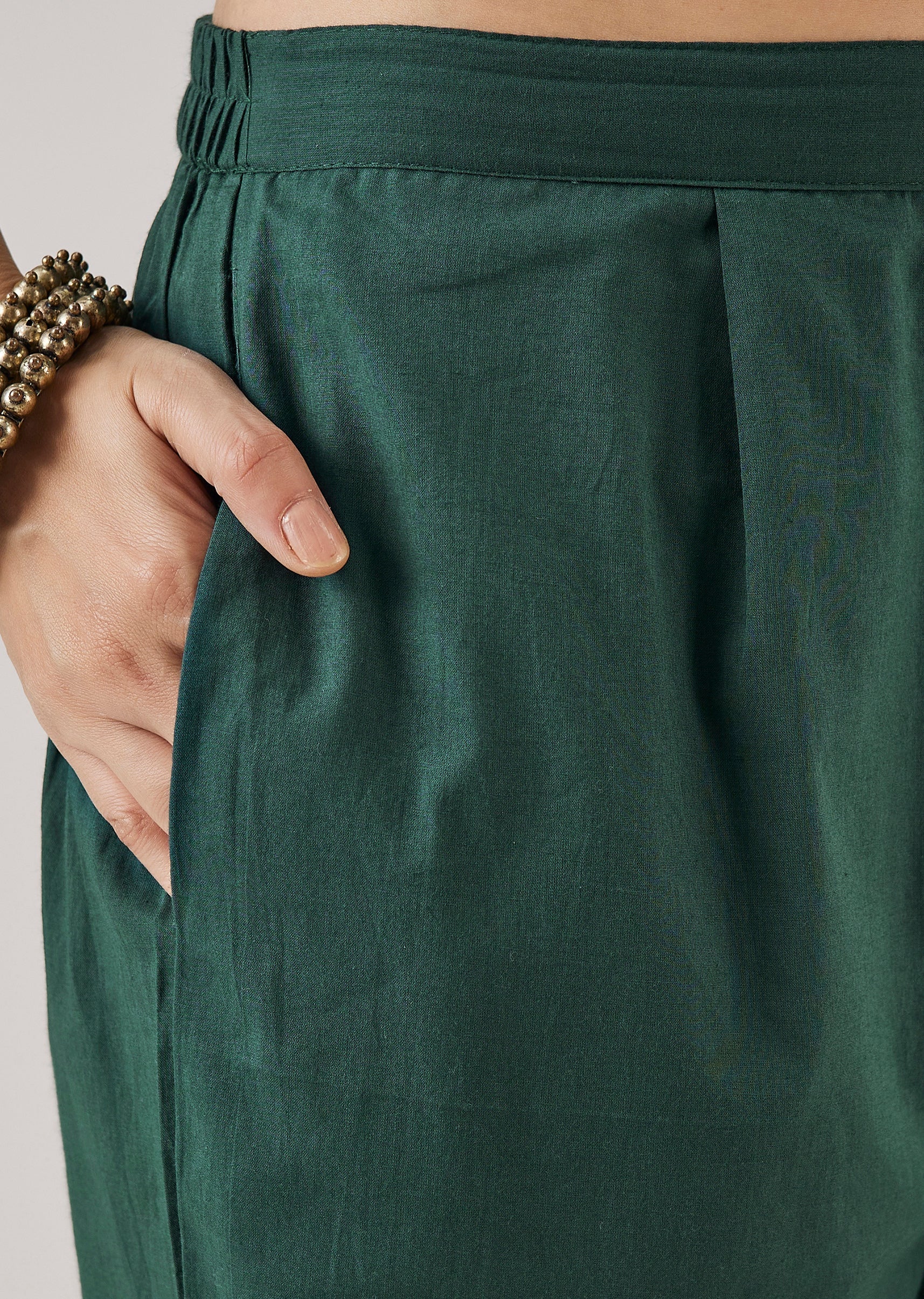 Green Bandhani Banarasi Dhoti Set And Gotta Work