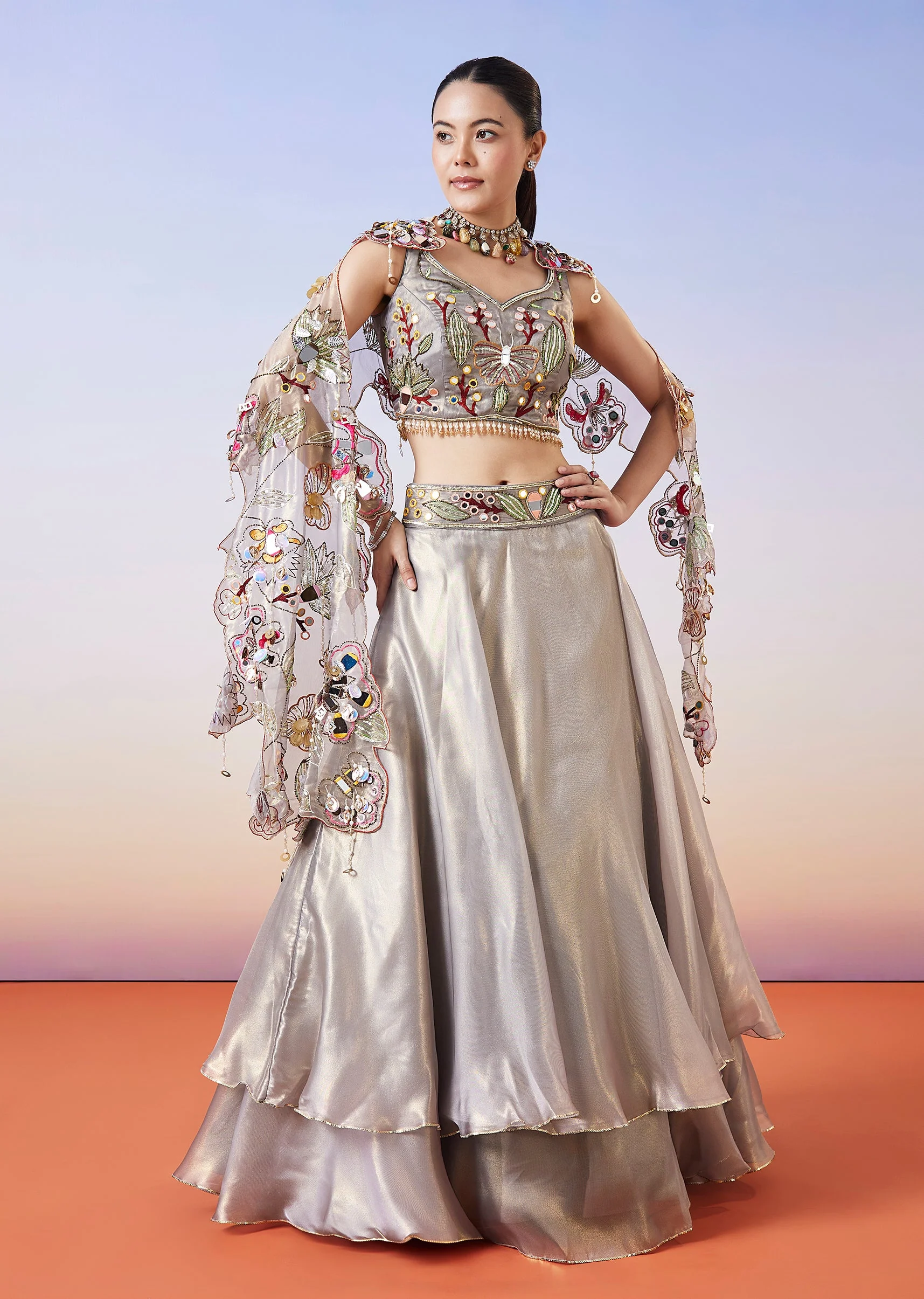 5646-grey-shimmer-organza-fusion-lehenga-with-dupatta-1.webp Grey Shimmer Organza Fusion Lehenga With Dupatta