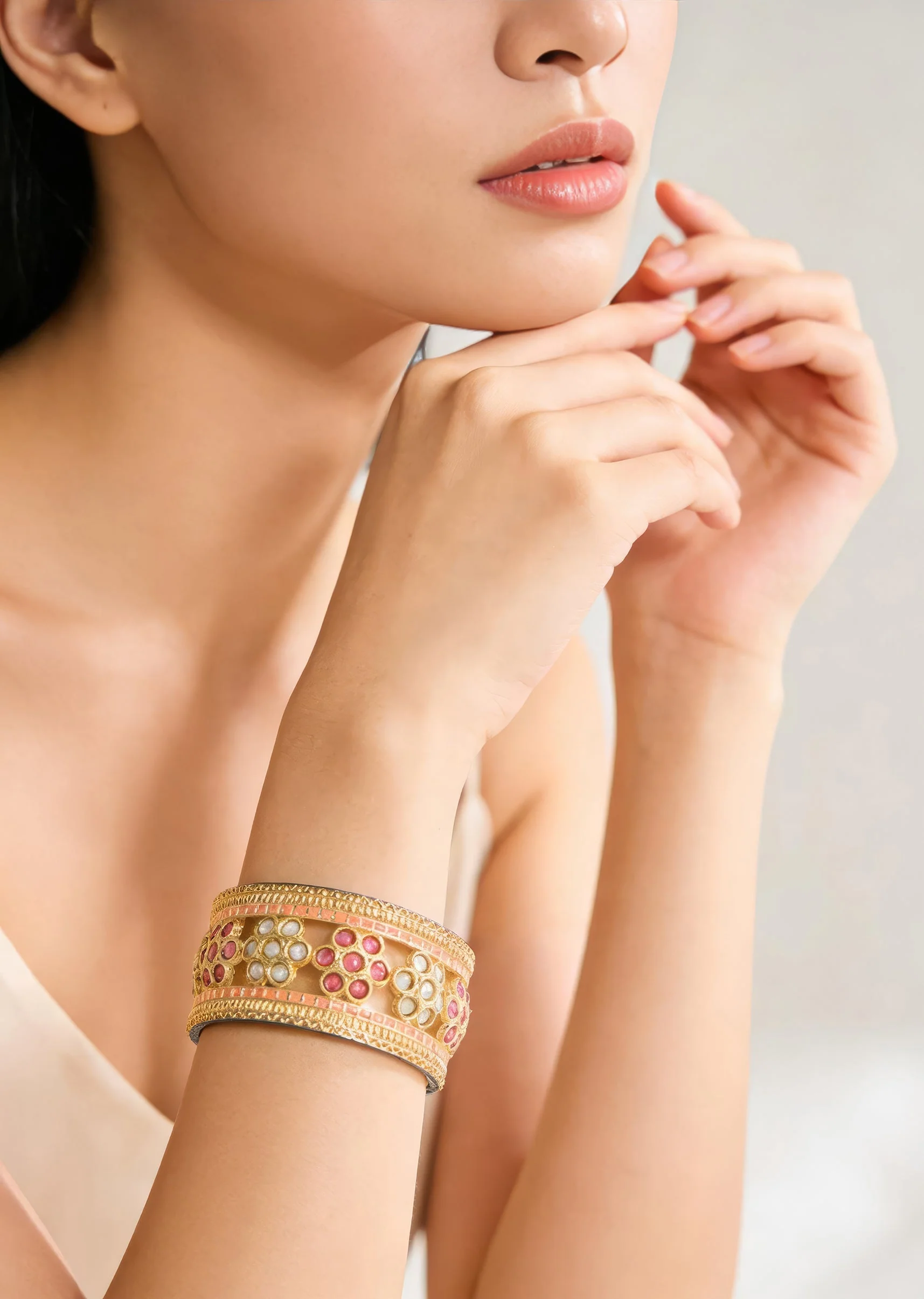 583-gold-meenakari-bangle-1.webp Gold Meenakari Bangle