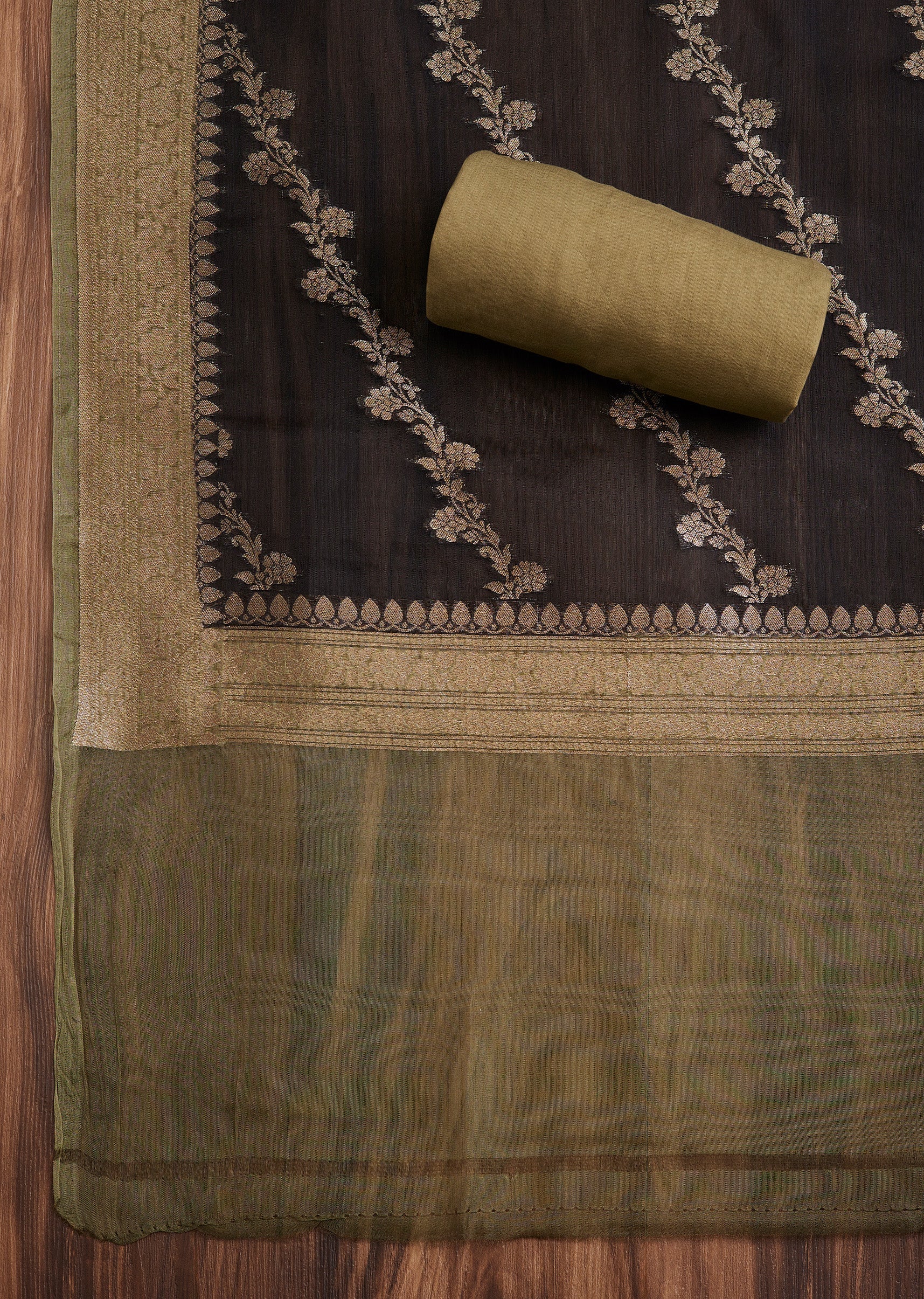 Classic Brown Tissue Suit Set