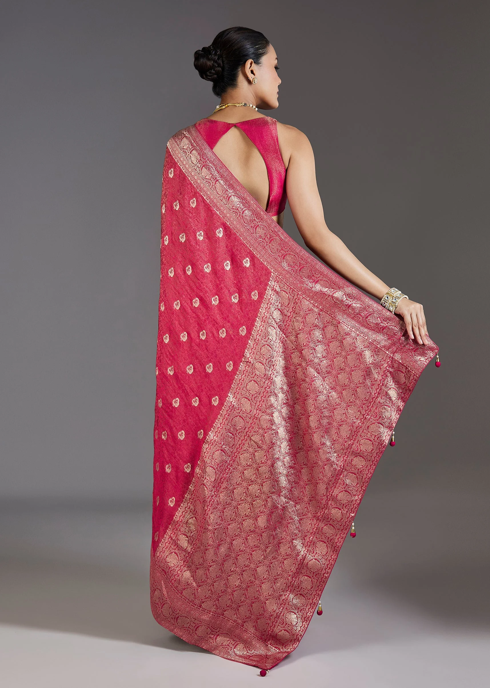 Rani Pink Jacquard Dola Silk Saree With Animal Butti