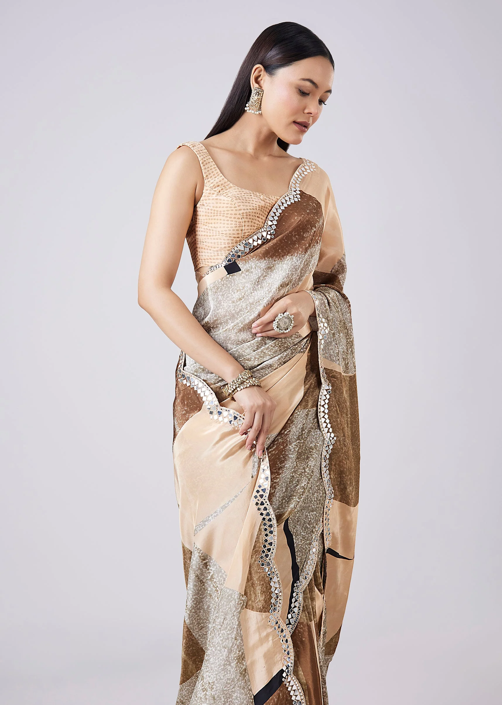 Multicolor Abstract Print Saree with Blouse