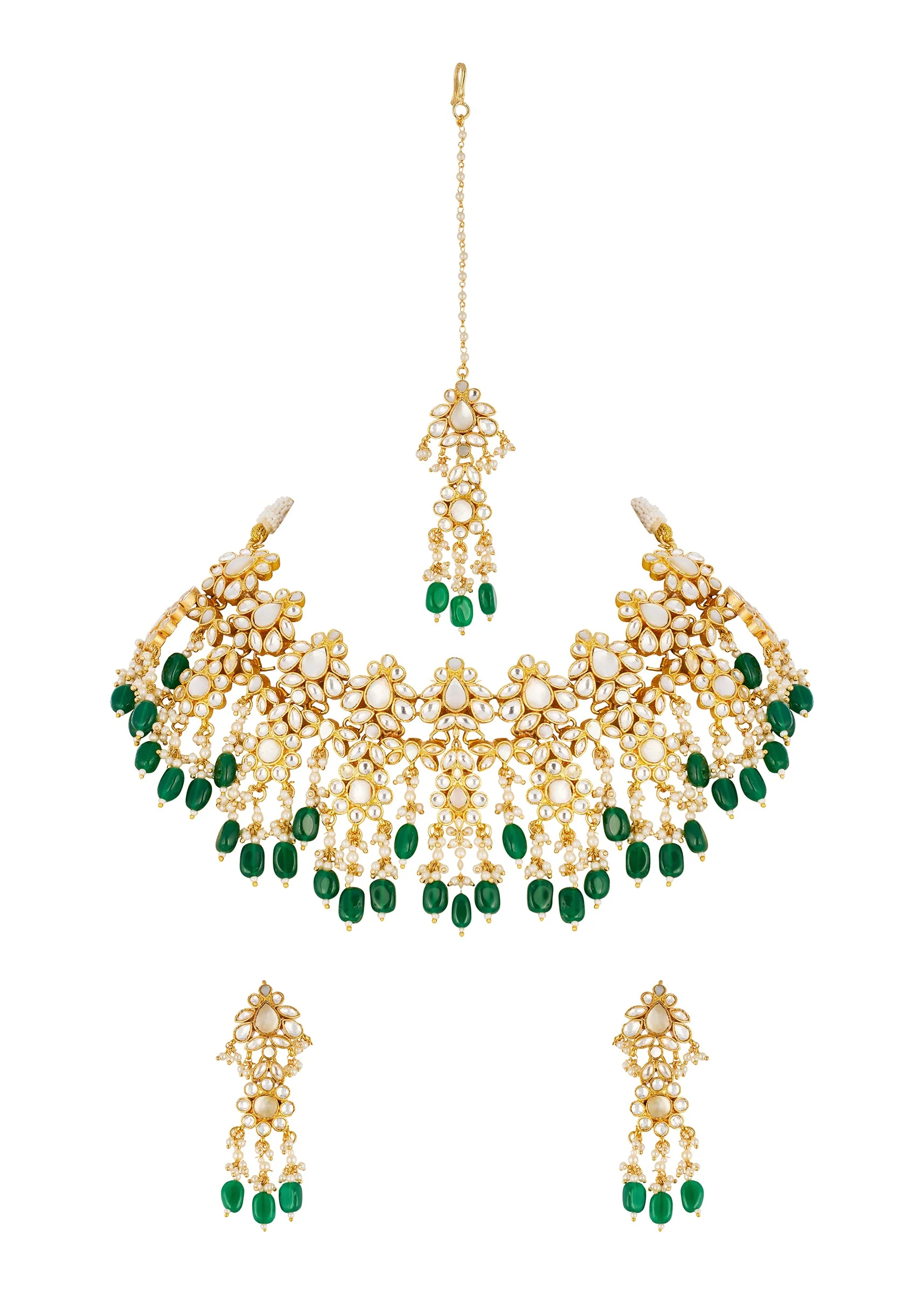 666-green-necklace-set-in-kundan-with-faux-pearl-and-emerald-stones-1.webp Green Necklace Set in Kundan with Faux Pearl and Emerald Stones