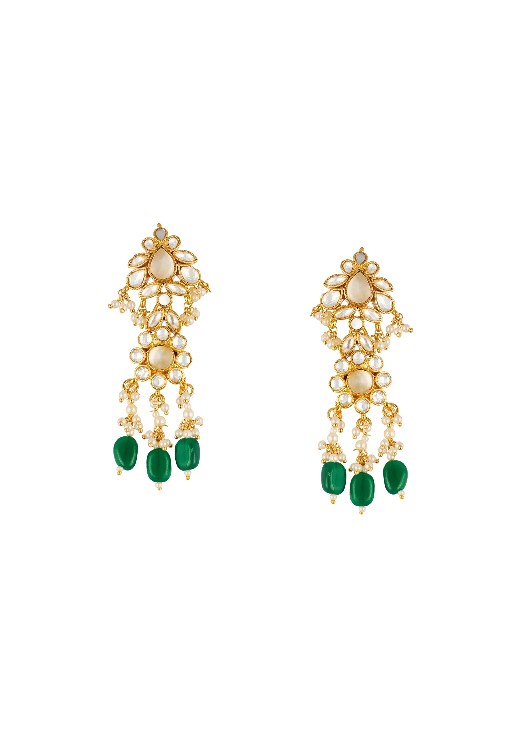 666-green-necklace-set-in-kundan-with-faux-pearl-and-emerald-stones-3.webp Green Necklace Set in Kundan with Faux Pearl and Emerald Stones