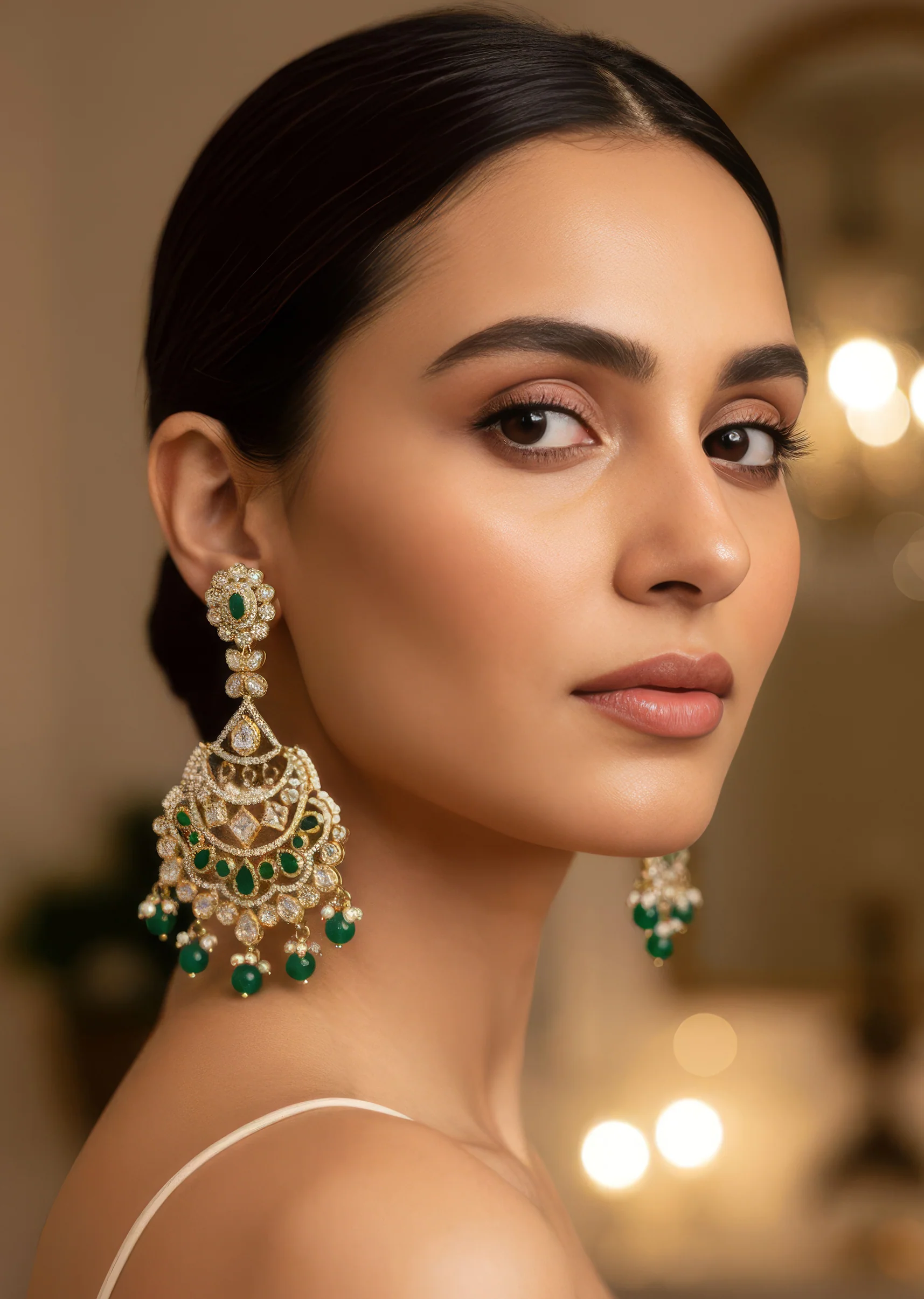 672-green-gold-polki-earrings-with-delicate-detail-1.webp Green Gold Polki Earrings With Delicate Detail