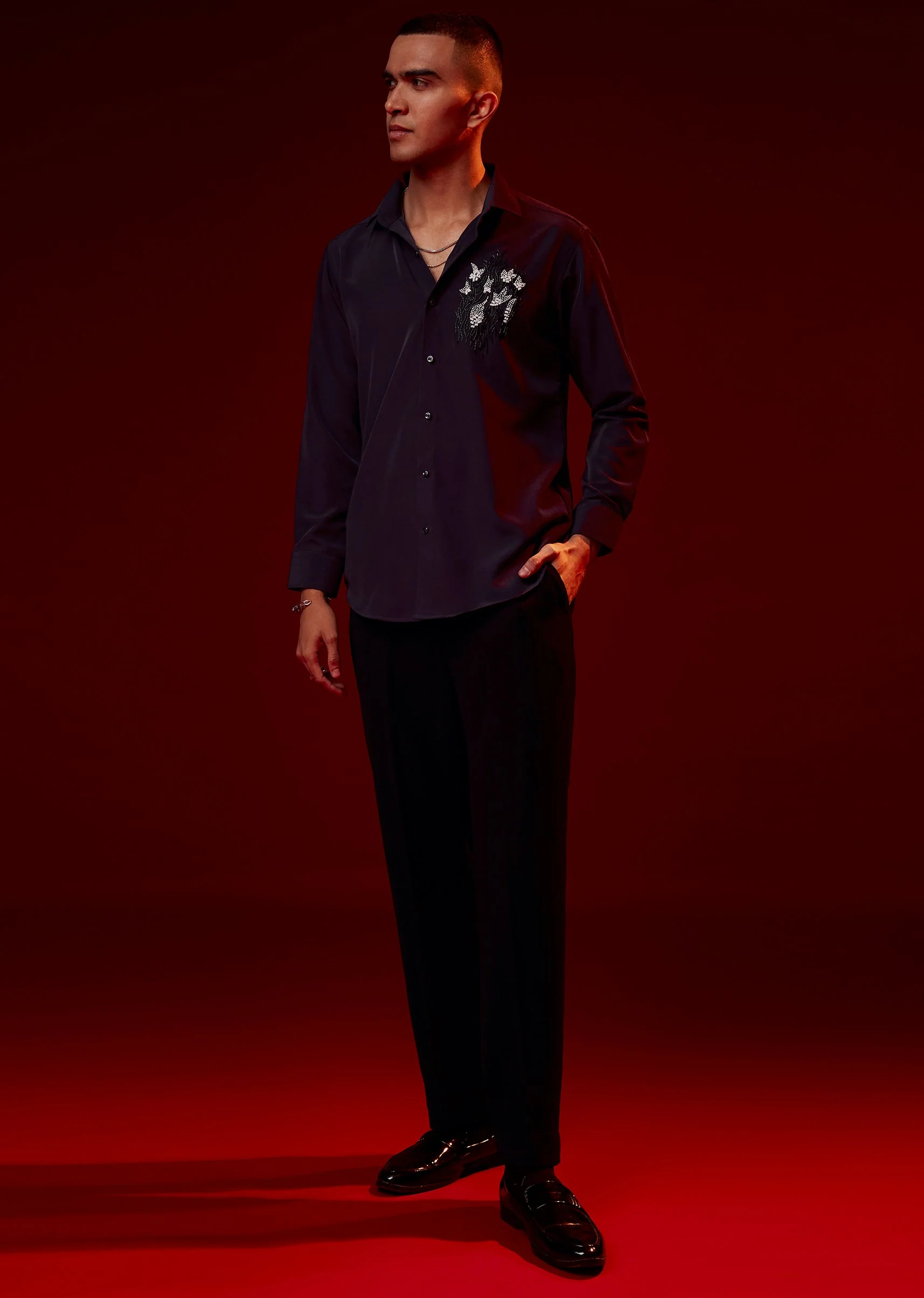 7006-38-38-variation-1.webp Purple Embellished Mandarin Collar Shirt