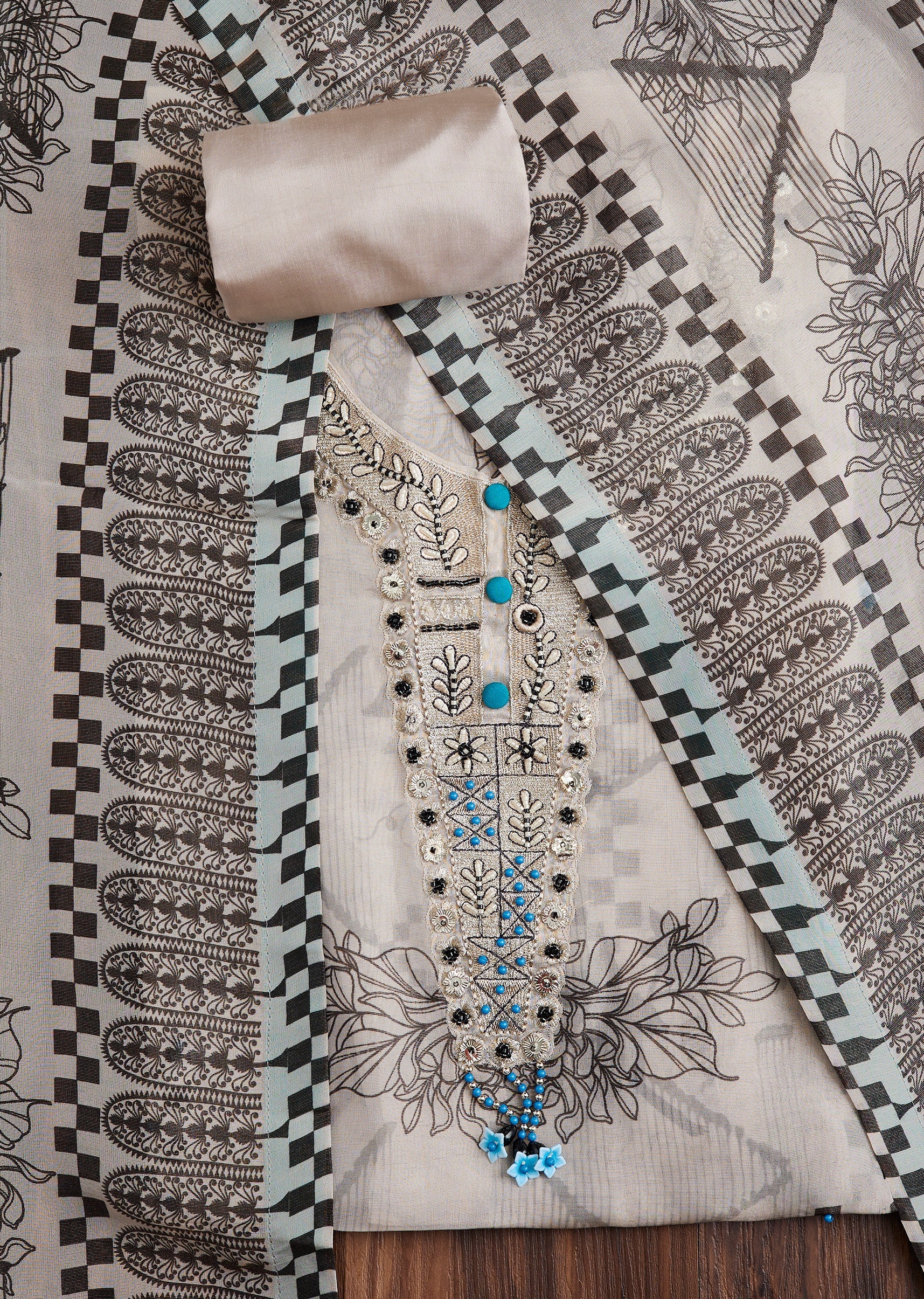 7394-grey-georgette-printed-suit-1.jpg Grey Georgette Printed Suit