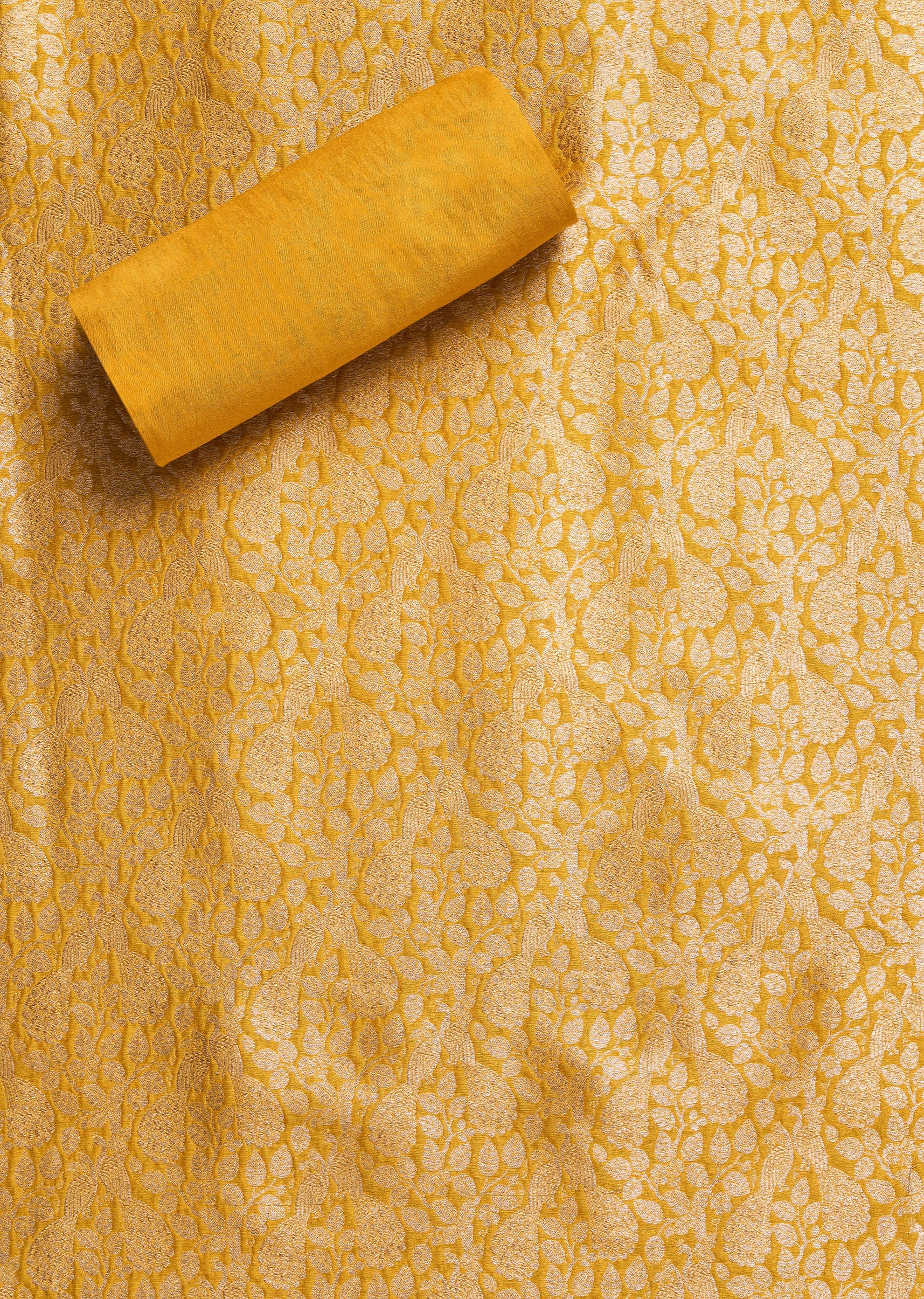 Kanak Noor Yellow Brocade Suit Set