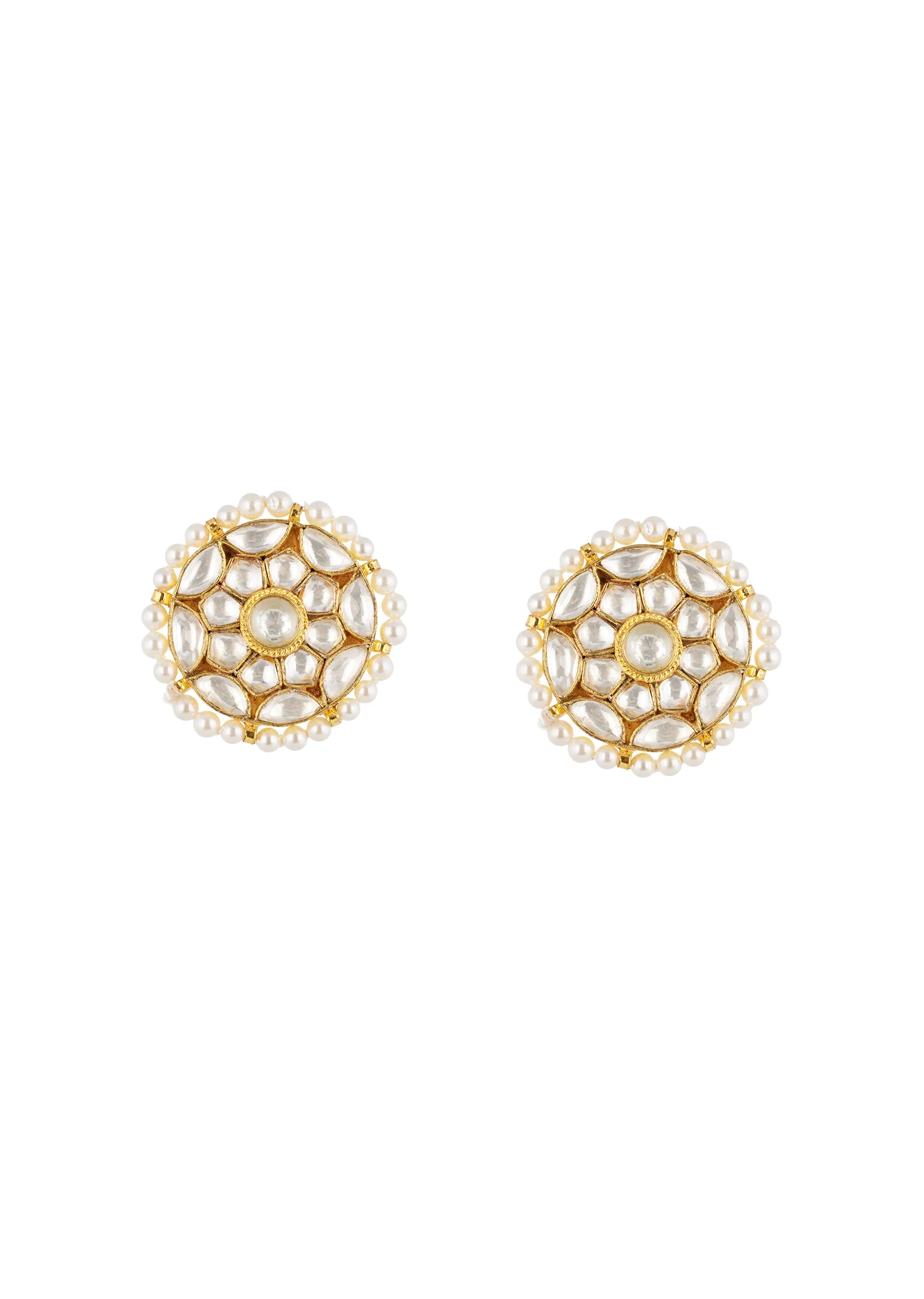 765-gold-white-necklace-set-with-refined-kundan-detail-4.webp Gold White Necklace Set With Refined Kundan Detail