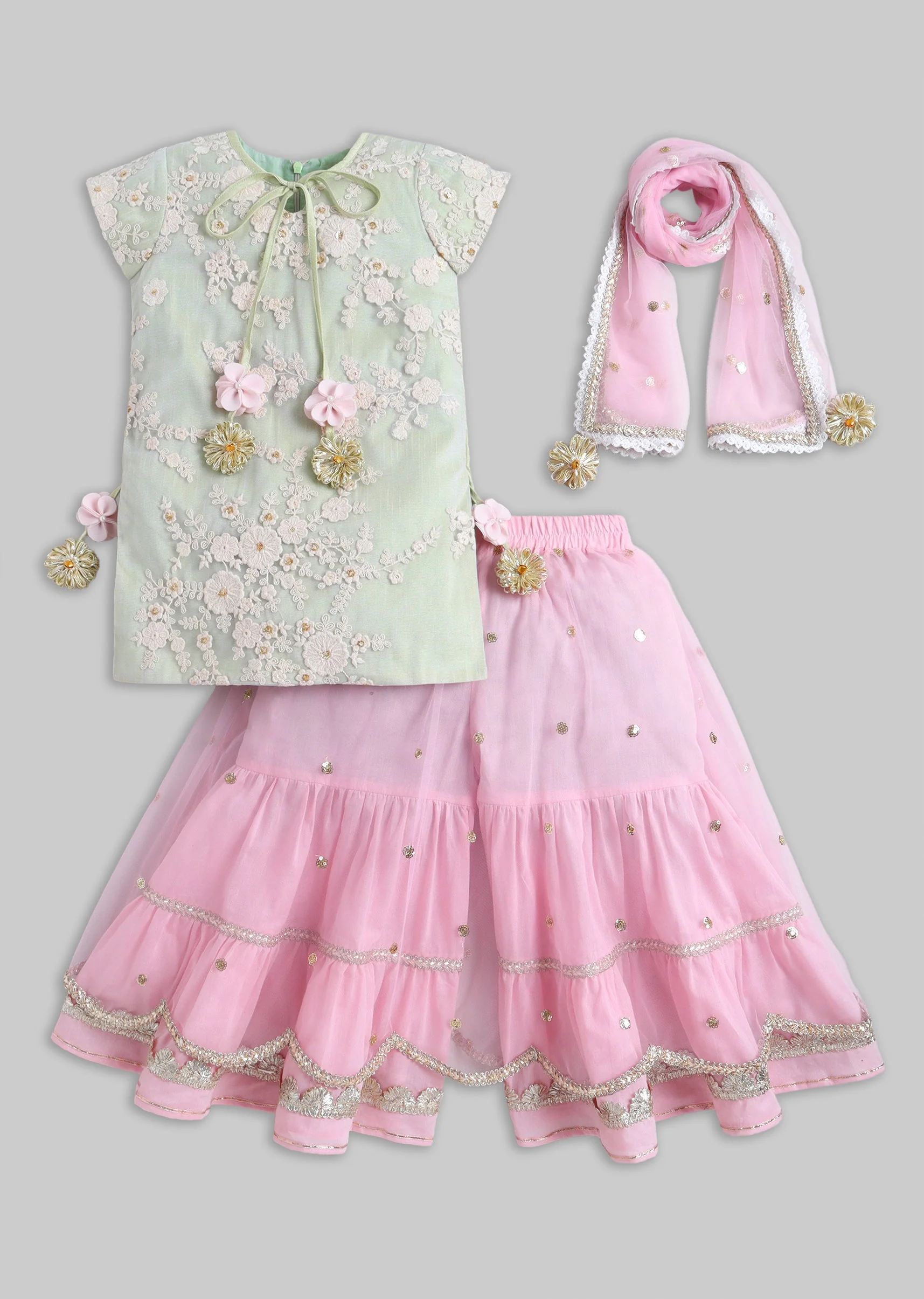 7654-green-and-pink-colorblock-salwar-kameez-set-with-dupatta-1.webp Green And Pink Colorblock Salwar Kameez Set with Dupatta