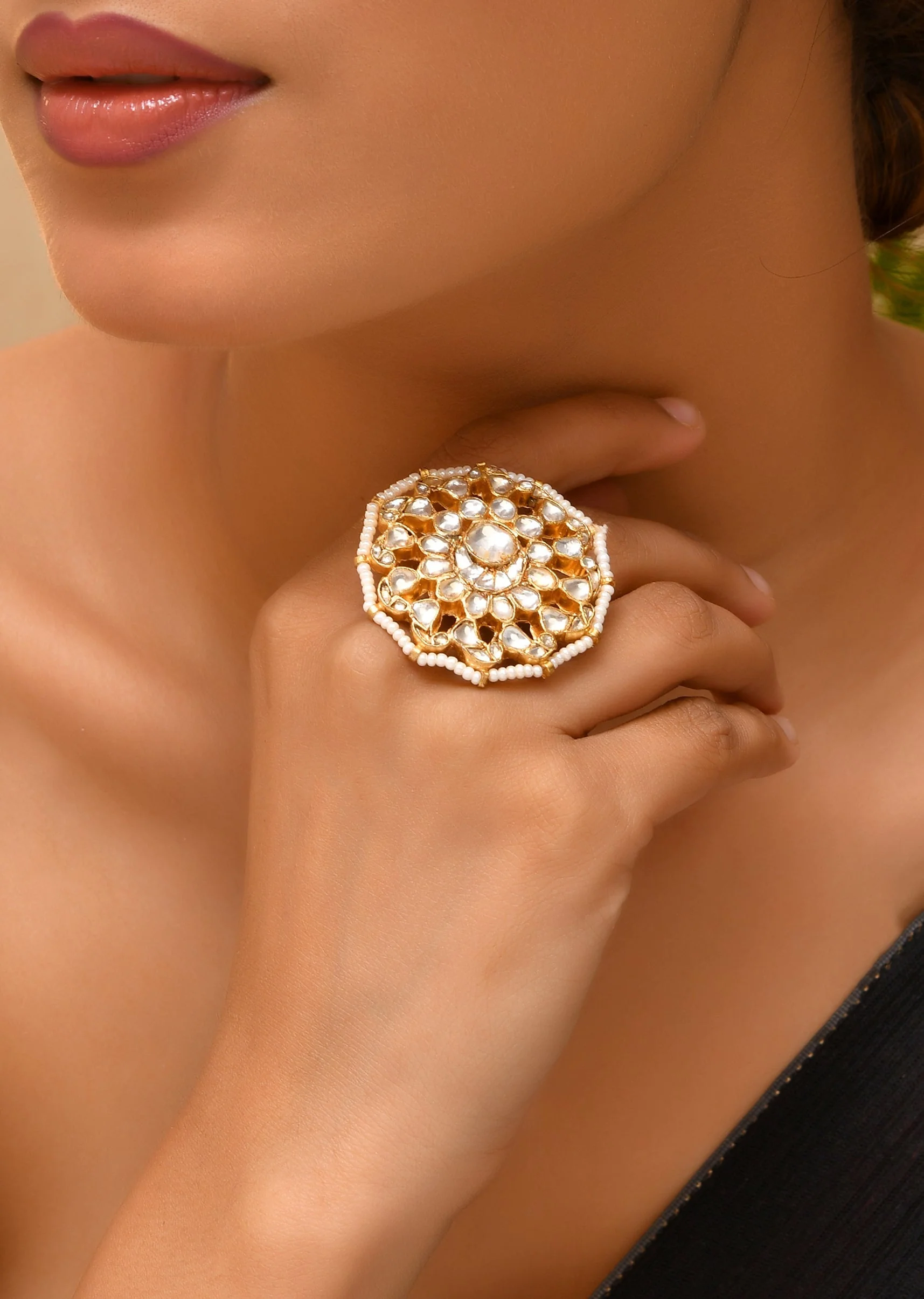 773-white-floral-kundan-ring-1.webp White Floral Kundan Ring