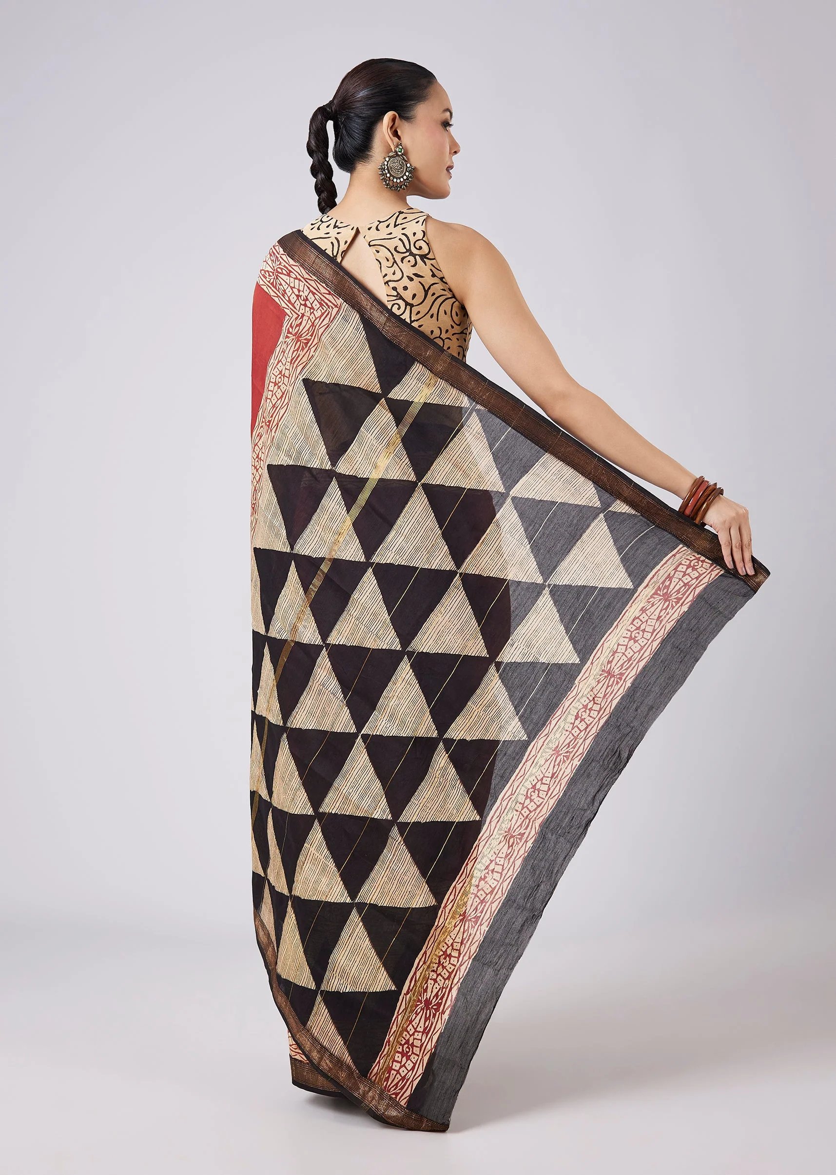 Red Geometric Block Printed Saree with Unstitched Blouse