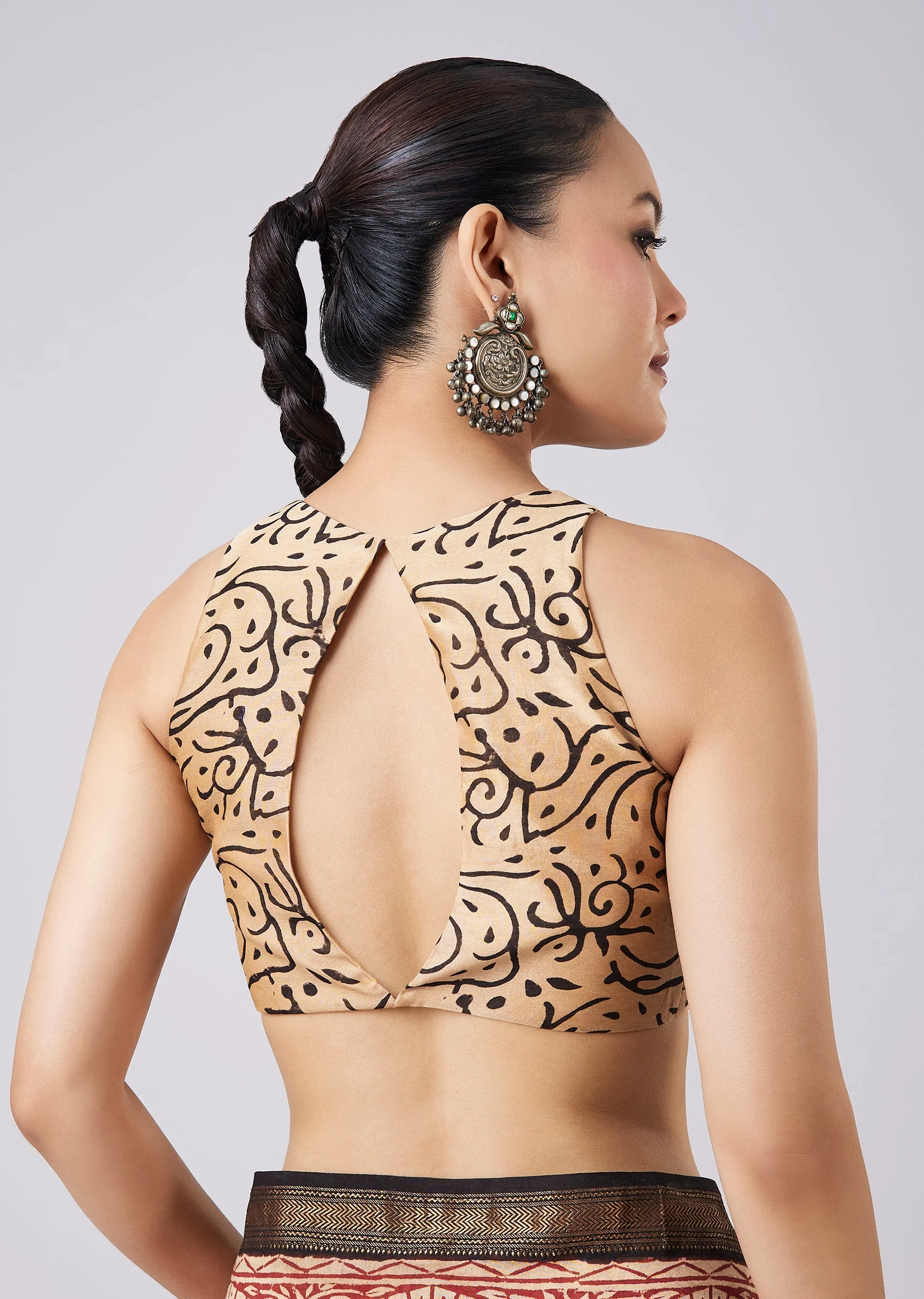 Red Geometric Block Printed Saree with Unstitched Blouse