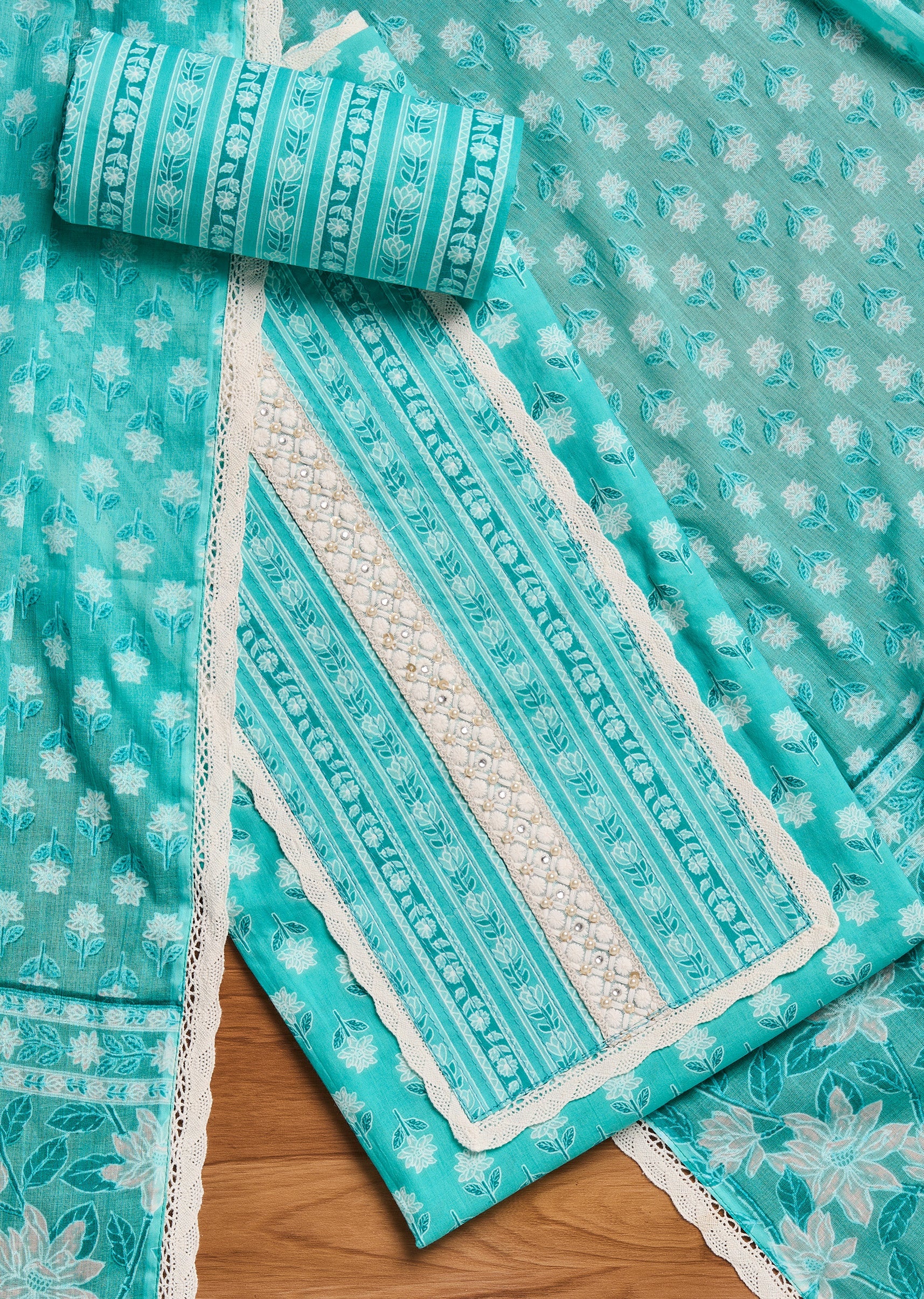 7841-aqua-blue-cotton-unstitched-suit-with-dupatta-1.jpg Aqua Blue Cotton Unstitched Suit With Dupatta
