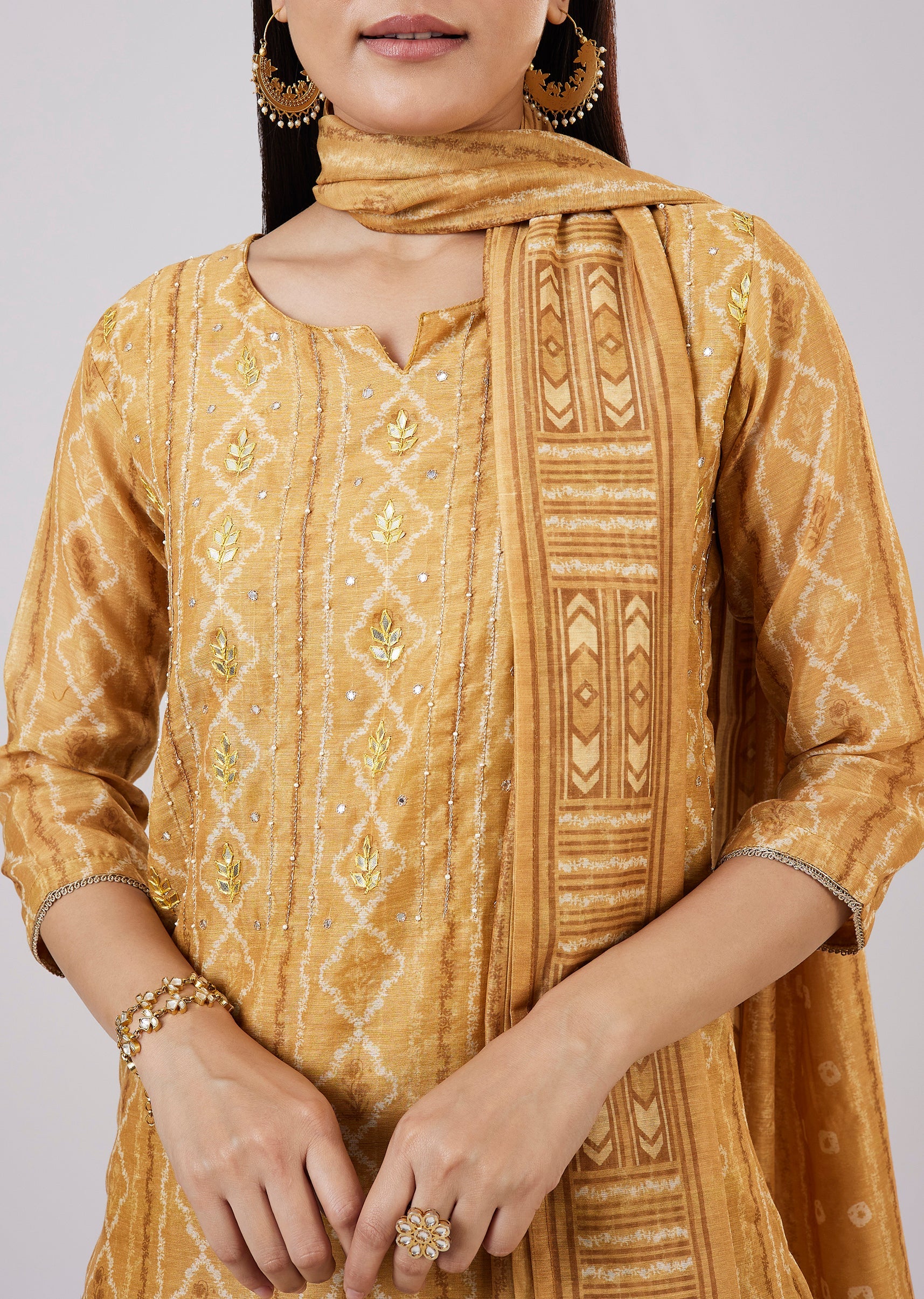 Yellow Chanderi Kurta Set With Gotta Patti Work