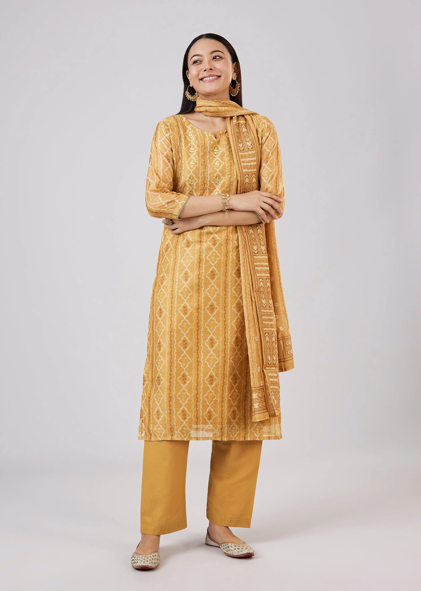 Yellow Chanderi Kurta Set With Gotta Patti Work