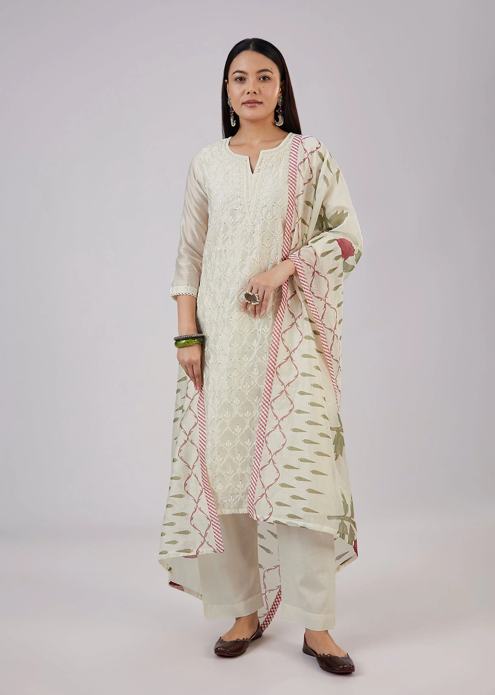 8129-cream-chanderi-kurta-set-with-embellished-work-1.webp Cream Chanderi Kurta Set With Embellished Work