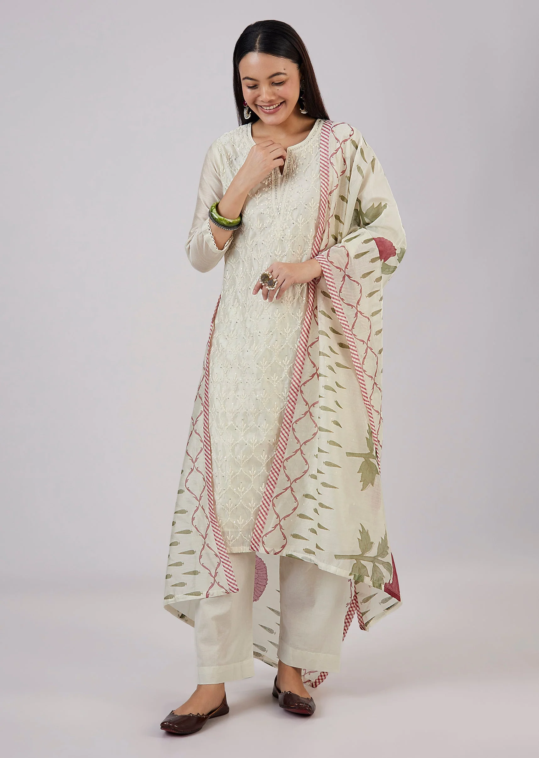 Cream Chanderi Kurta Set With Embellished Work