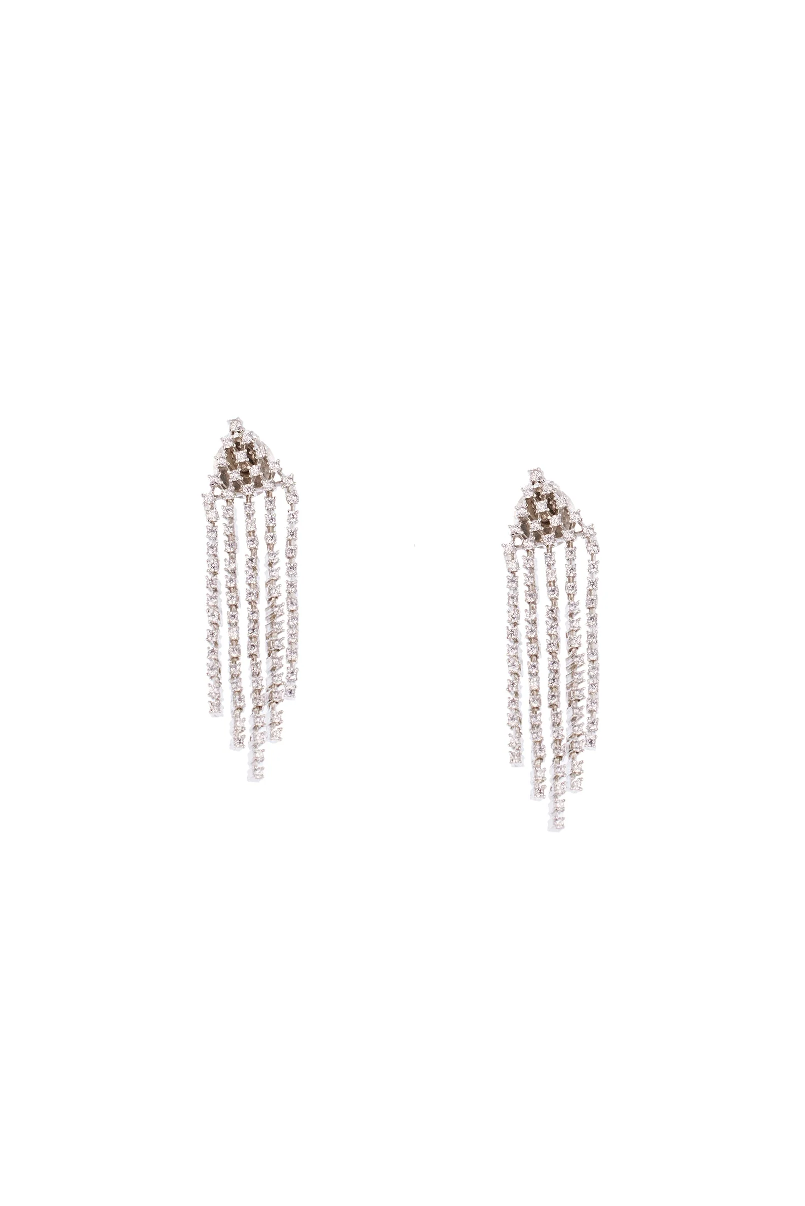 957-silver-finish-necklace-set-in-zircon-detailing-3.webp Silver Finish Necklace Set in Zircon Detailing